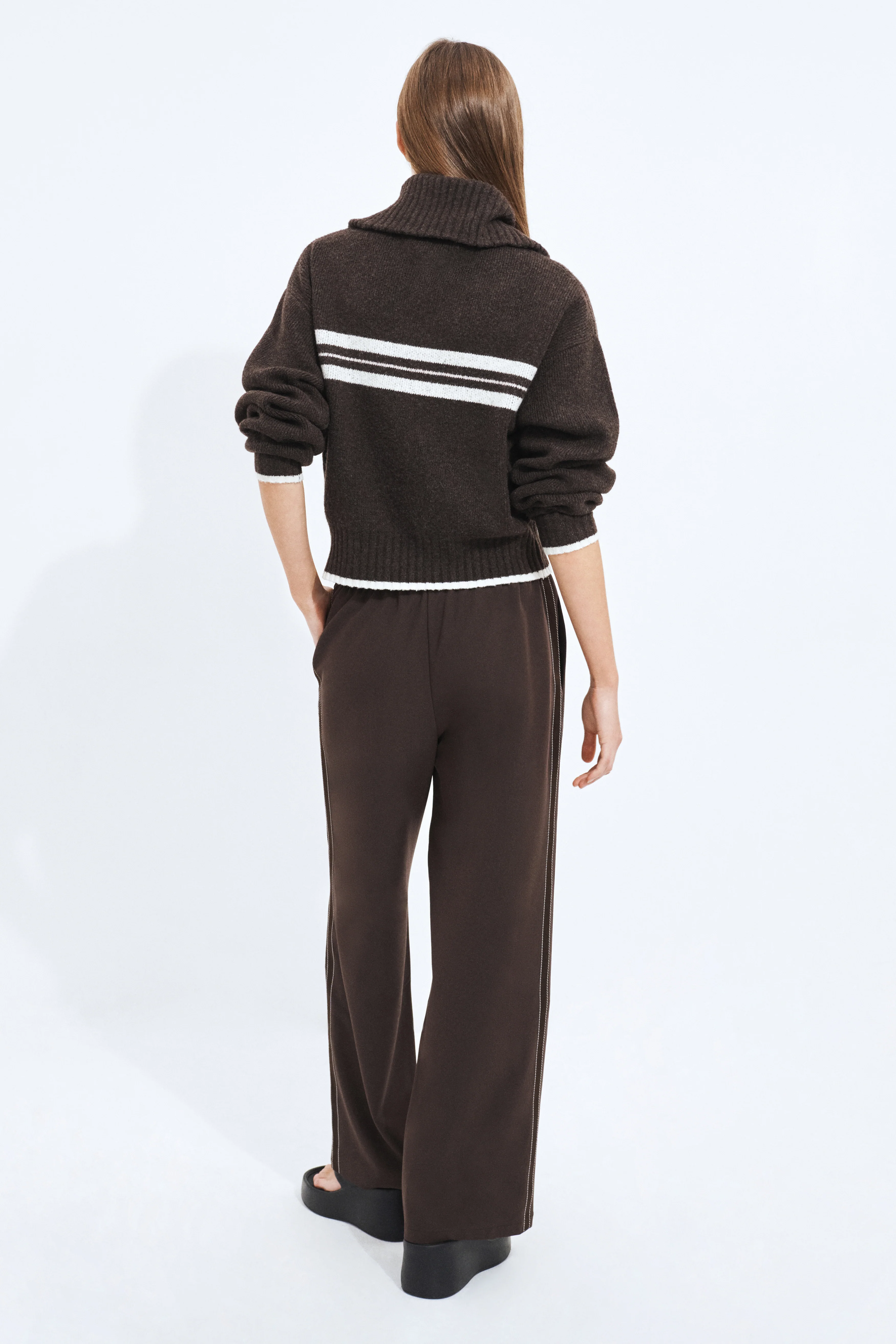1/4 Zip Stripe Logo Knit - Image 5