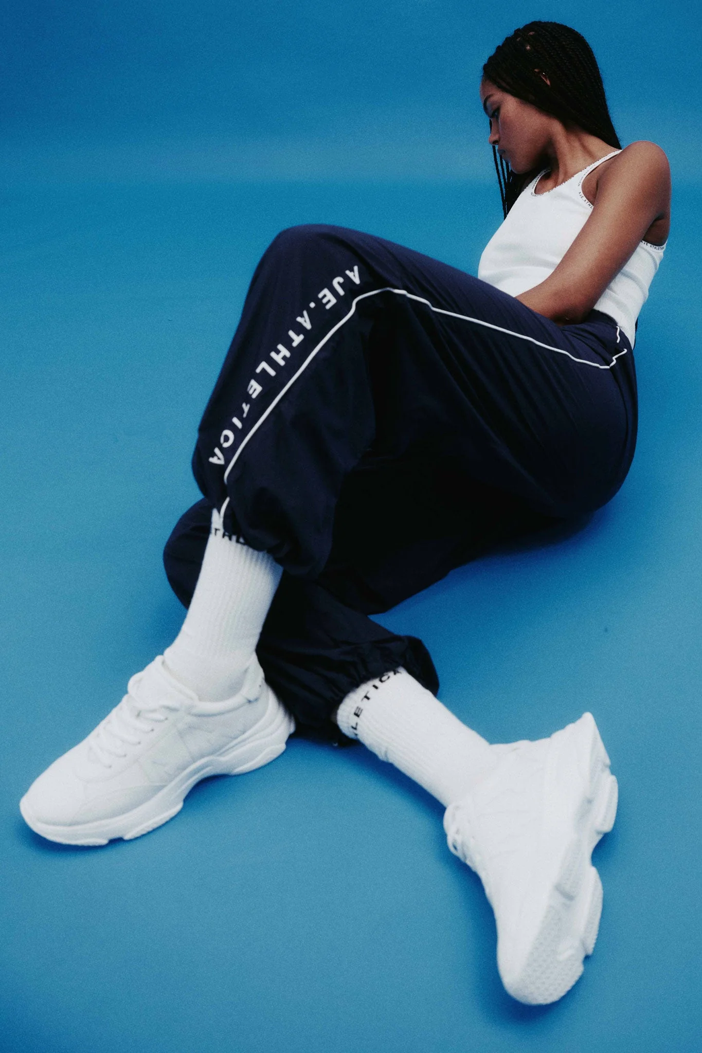 A.A Mesh Logo Sneaker 922 - Image 5