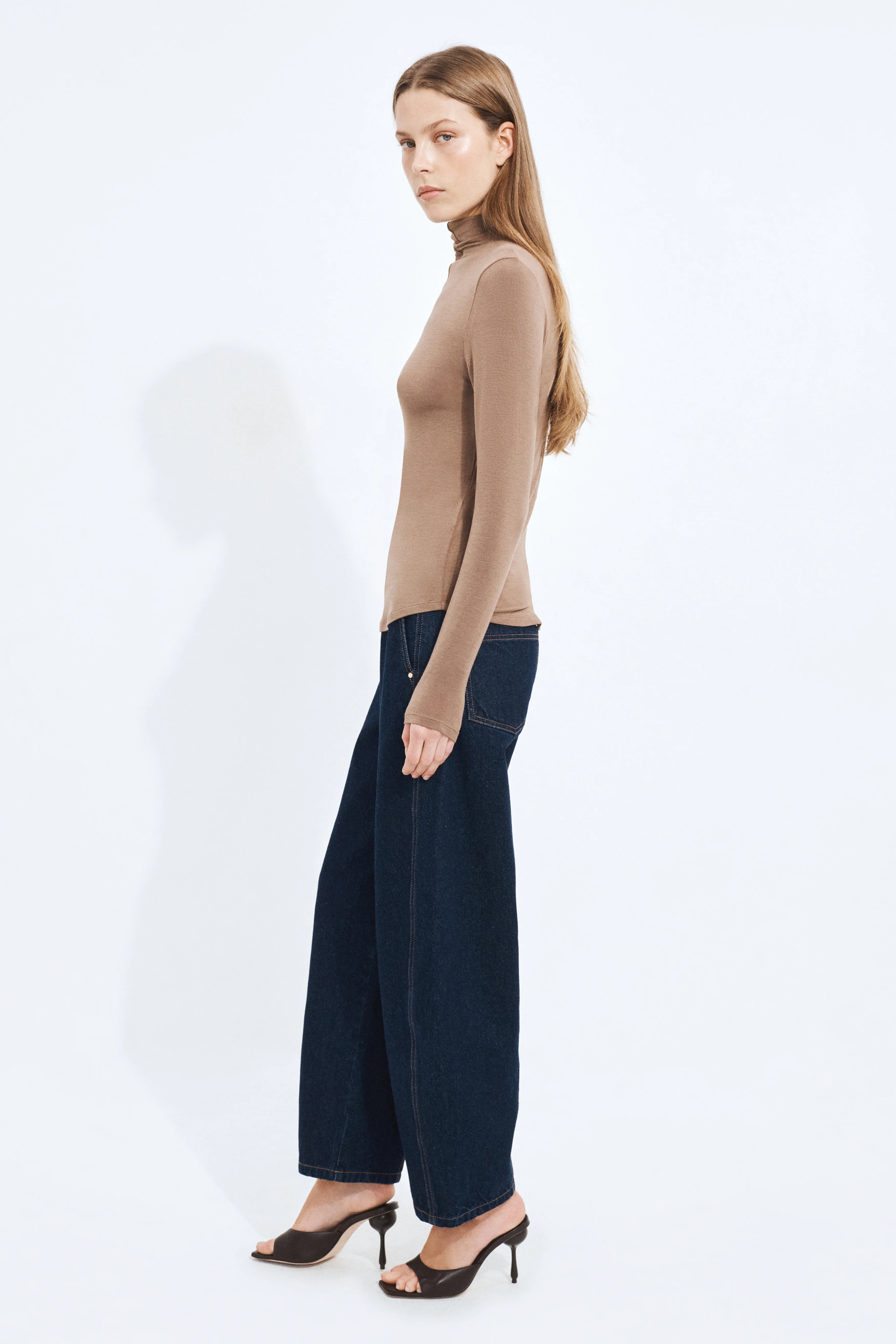 Aella Mock Neck Long Sleeve Top - Image 4