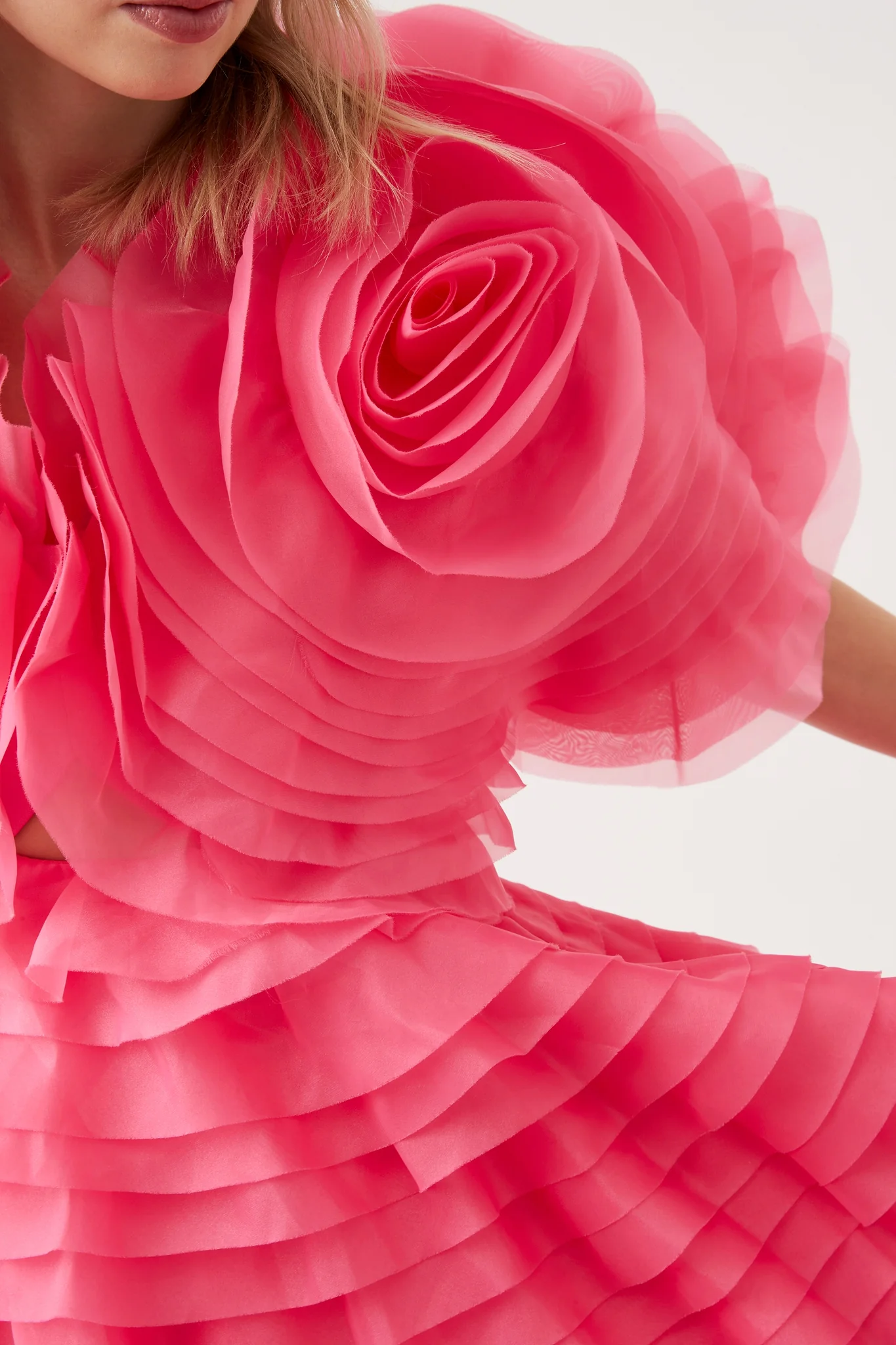 Amour Ruffle Midi Dress - Image 4