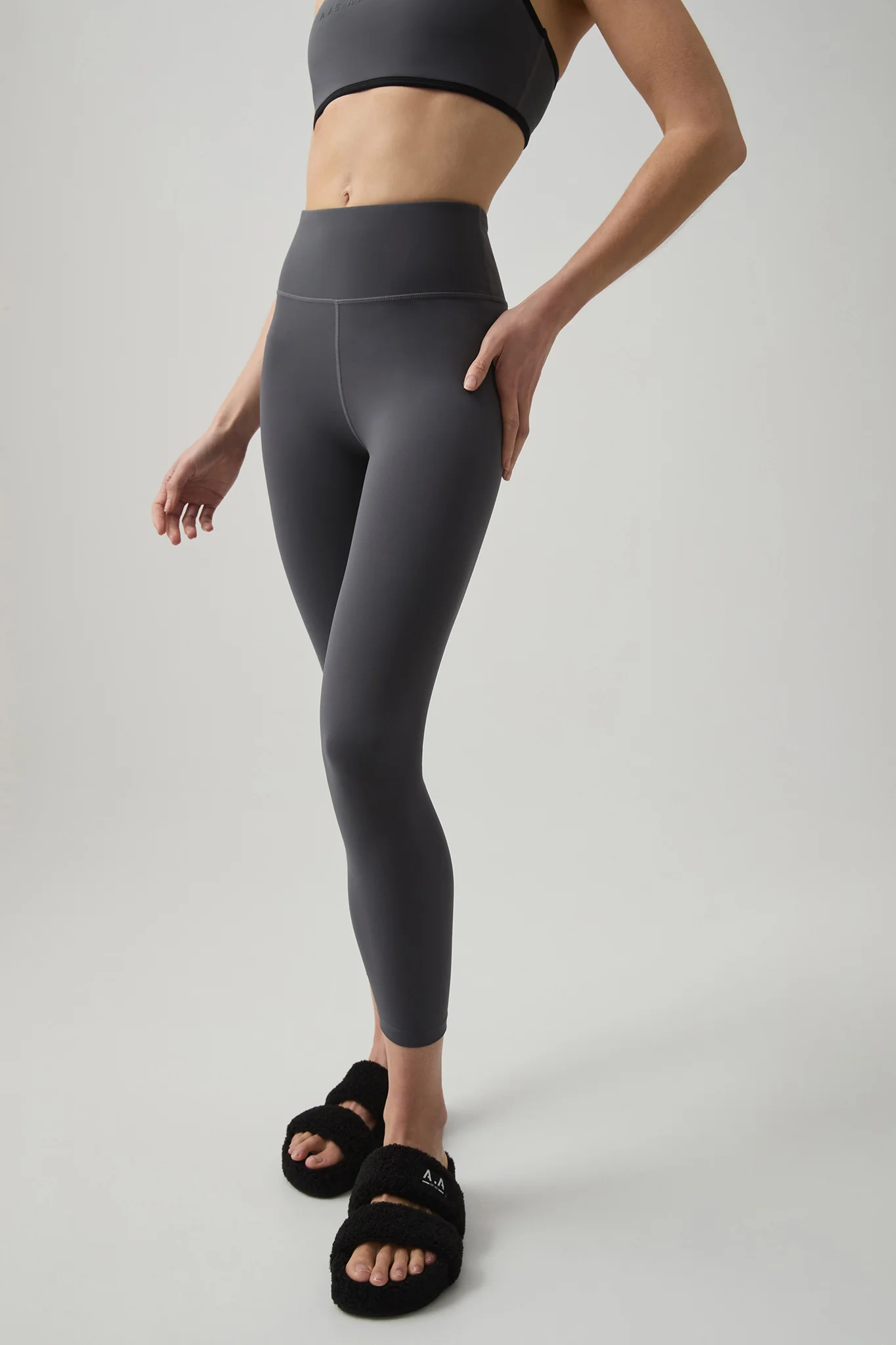 Ankle Length Studio Legging - Image 4