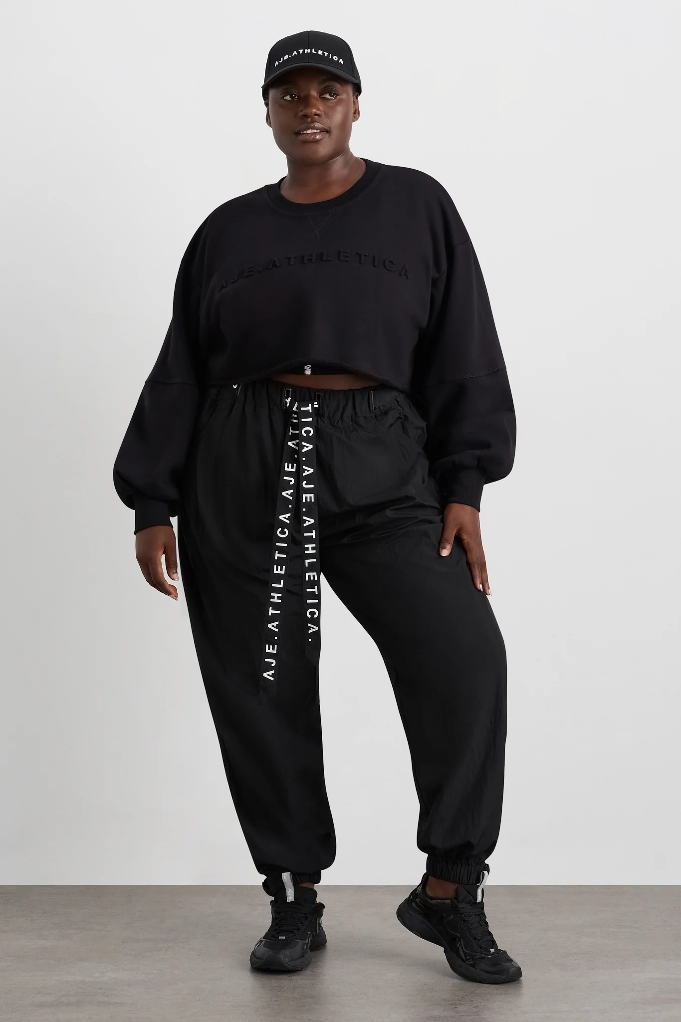 Belted Windbreaker Pant 502 - Image 11