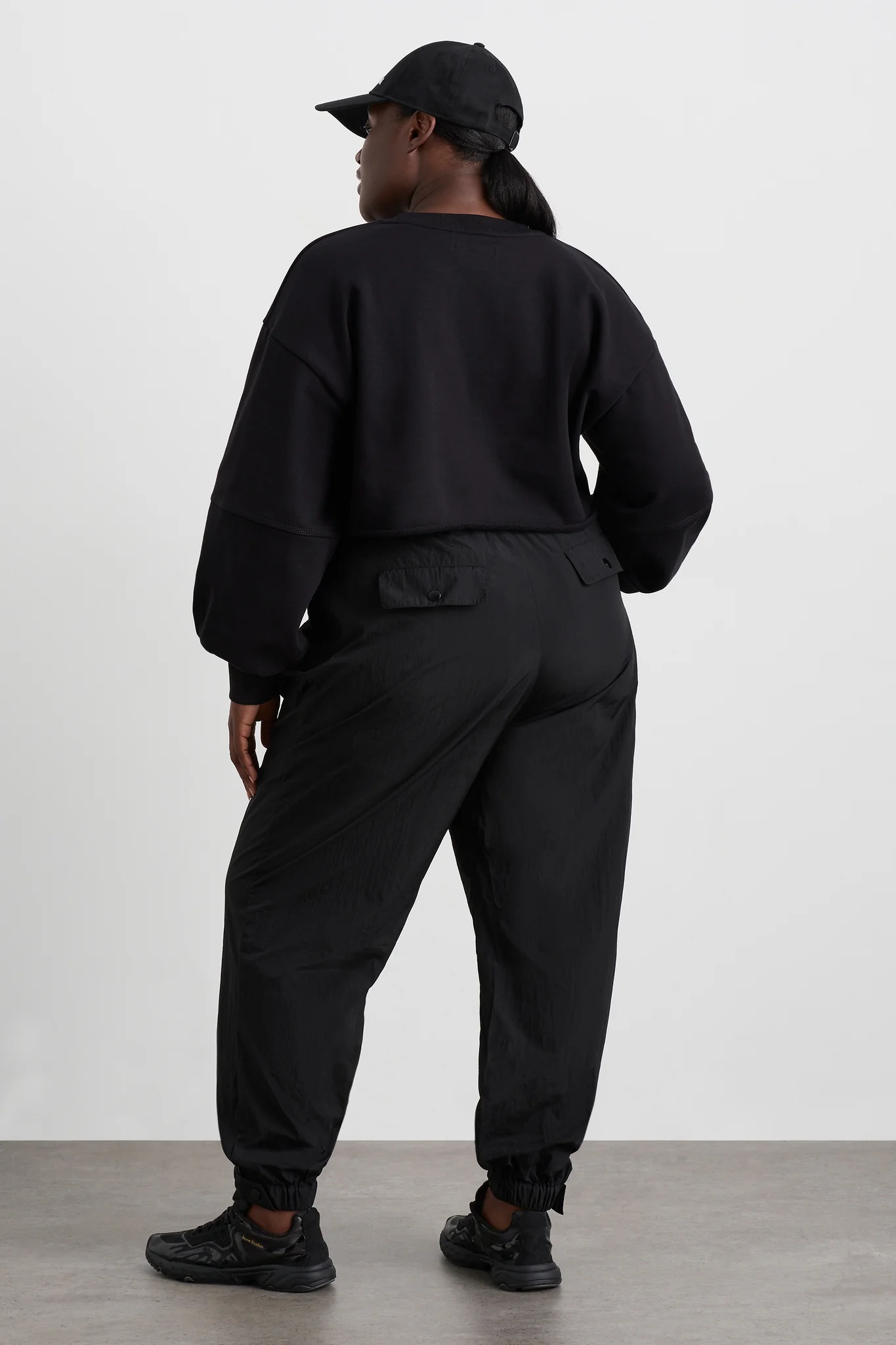 Belted Windbreaker Pant 502 - Image 15