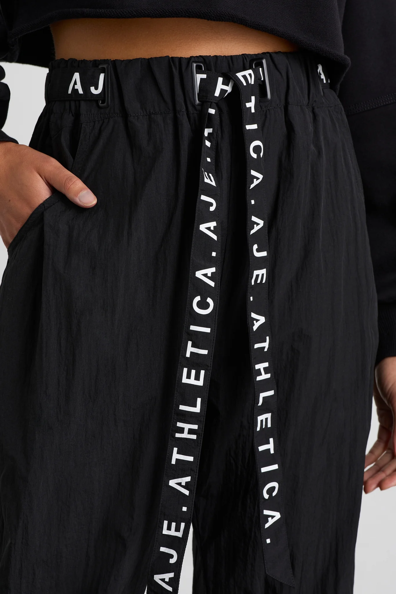 Belted Windbreaker Pant 502 - Image 4