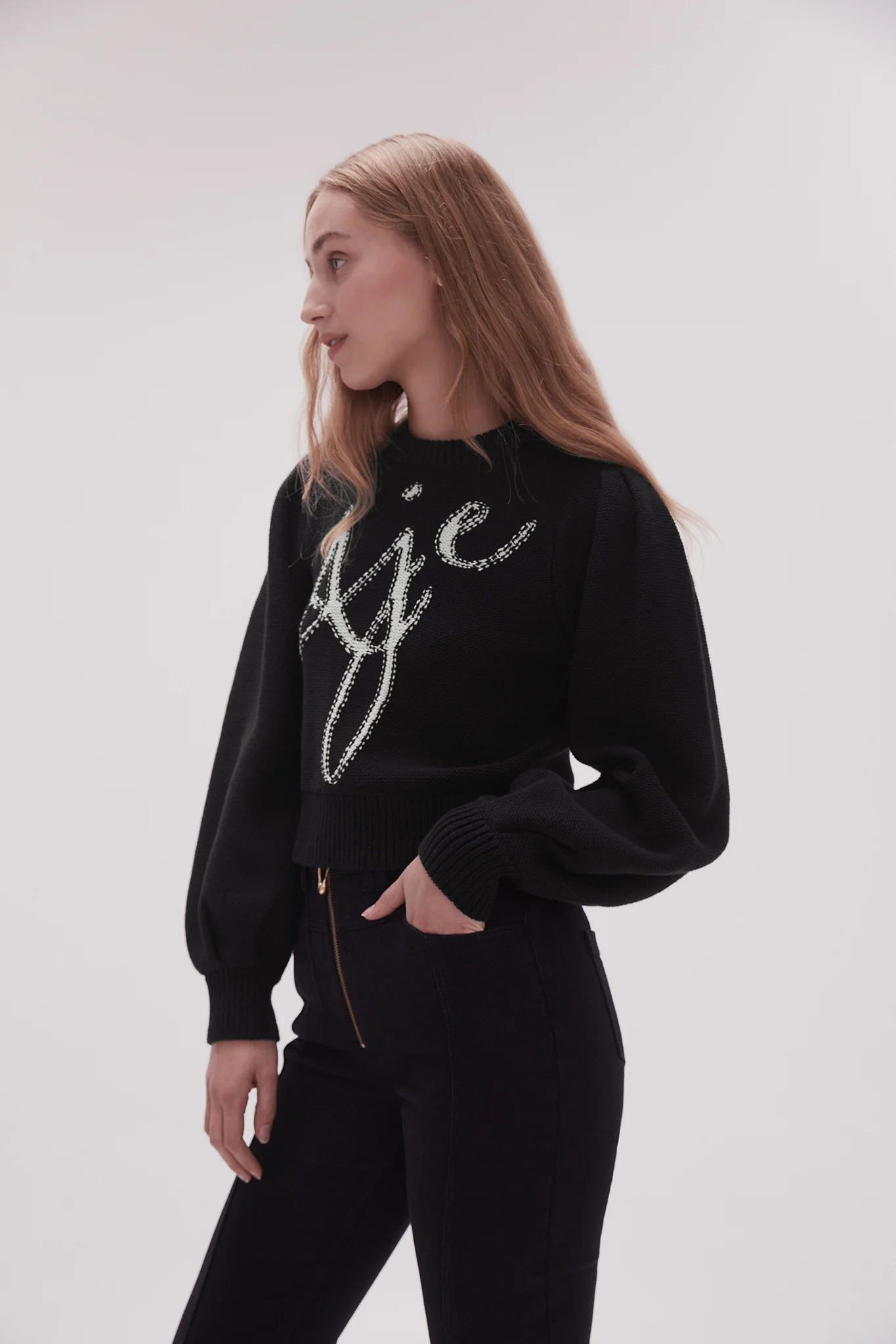 Betsy Logo Jumper - Image 5
