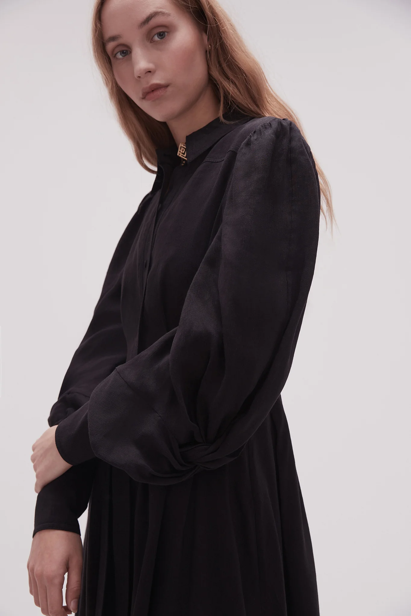 Bonnie Knot Sleeve Midi Dress - Image 4