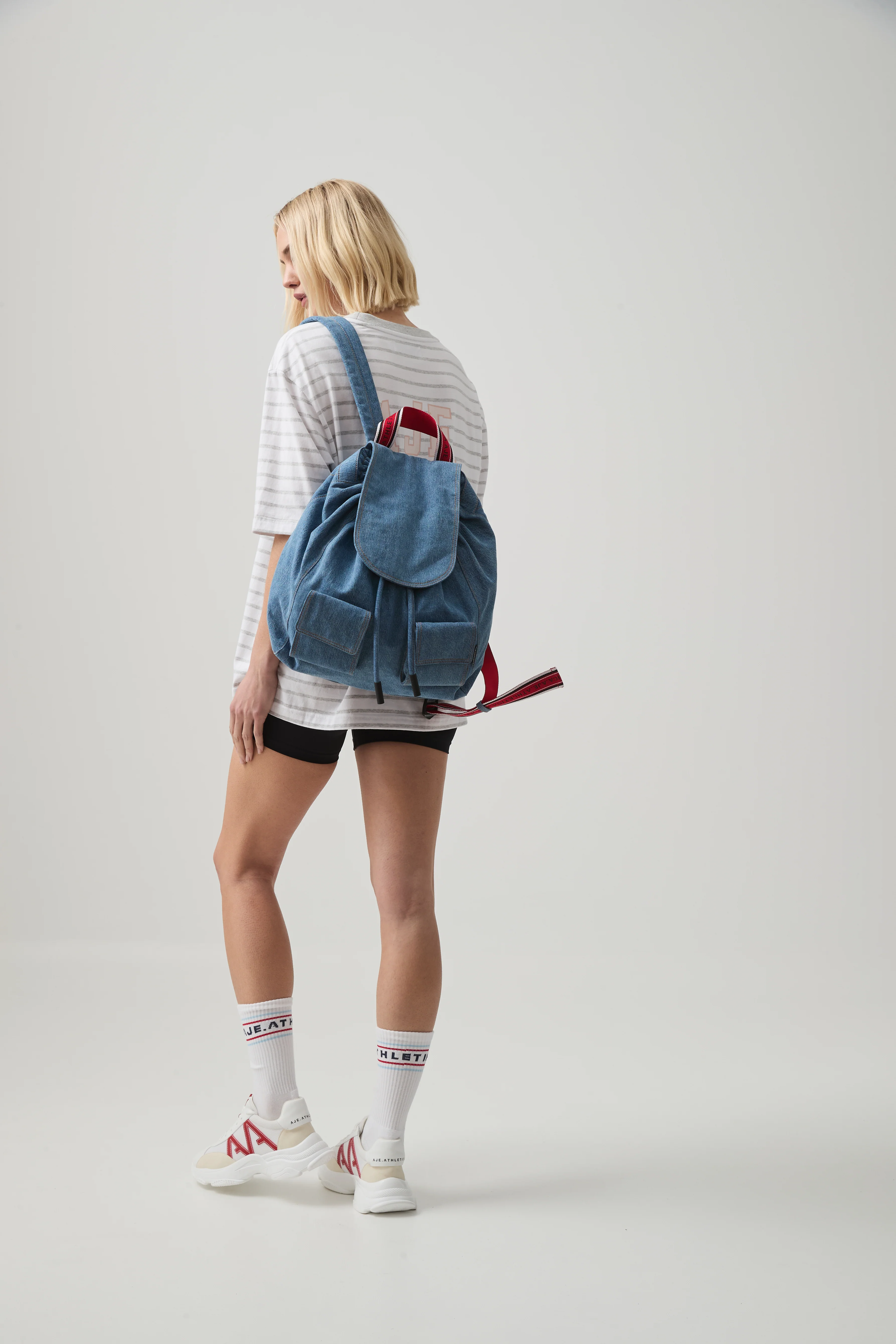 Classic Denim Backpack 933 - Image 3