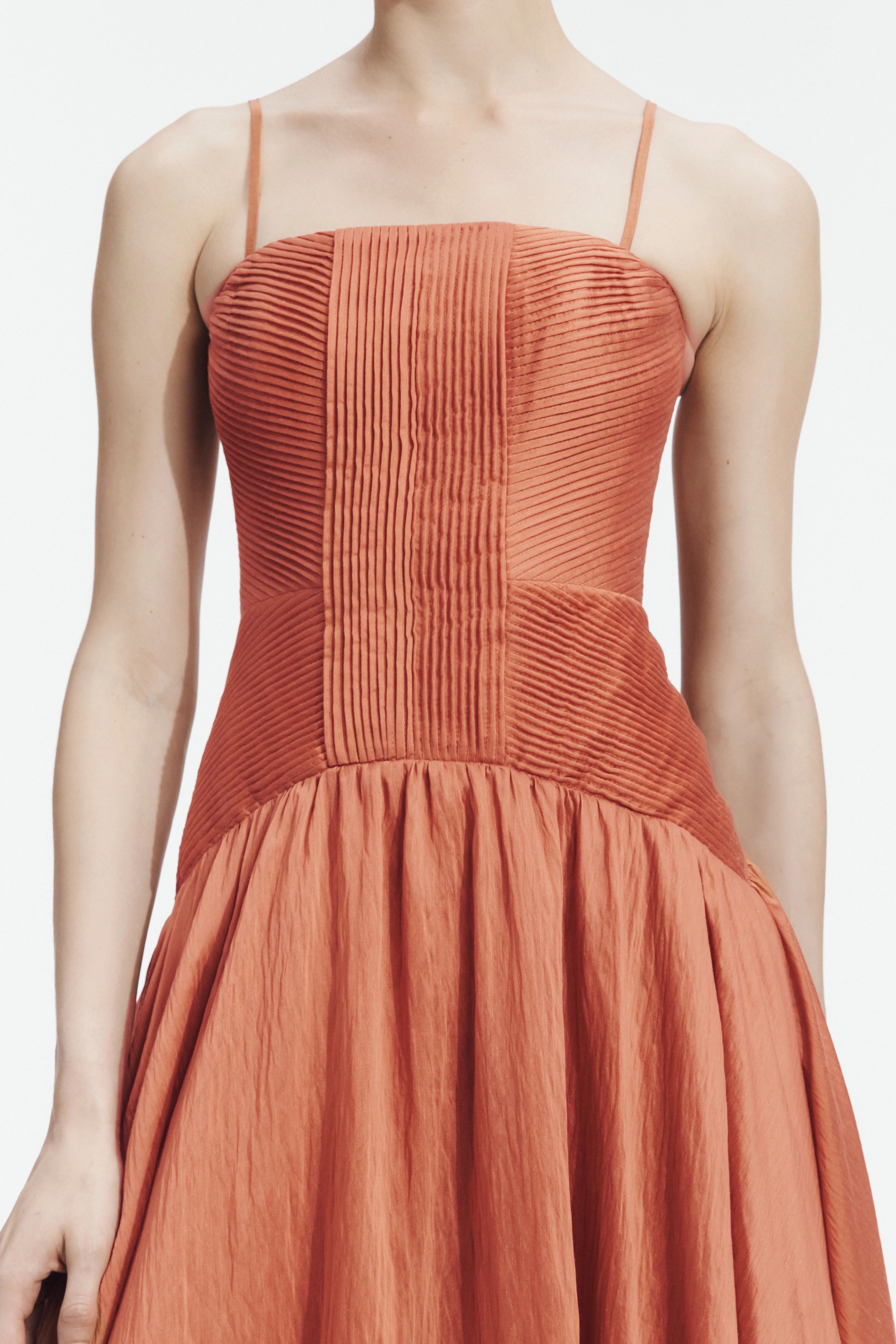 Contour Gown - Image 3