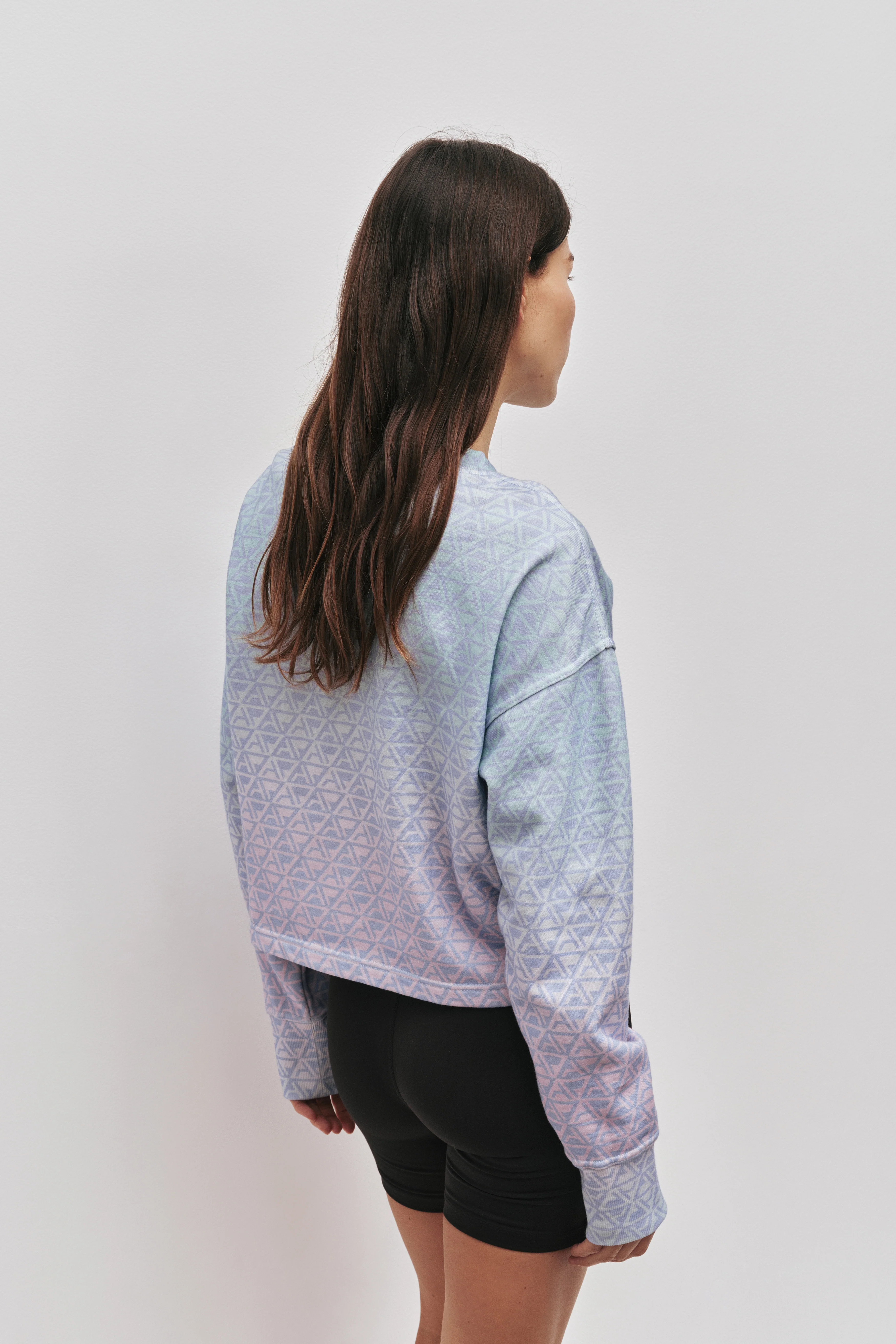 Cropped Crew Jumper 401 - Image 4