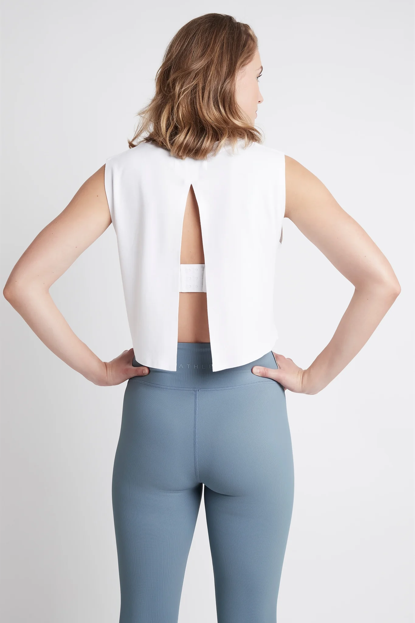 Cropped Split Back Tank 112 - Image 5
