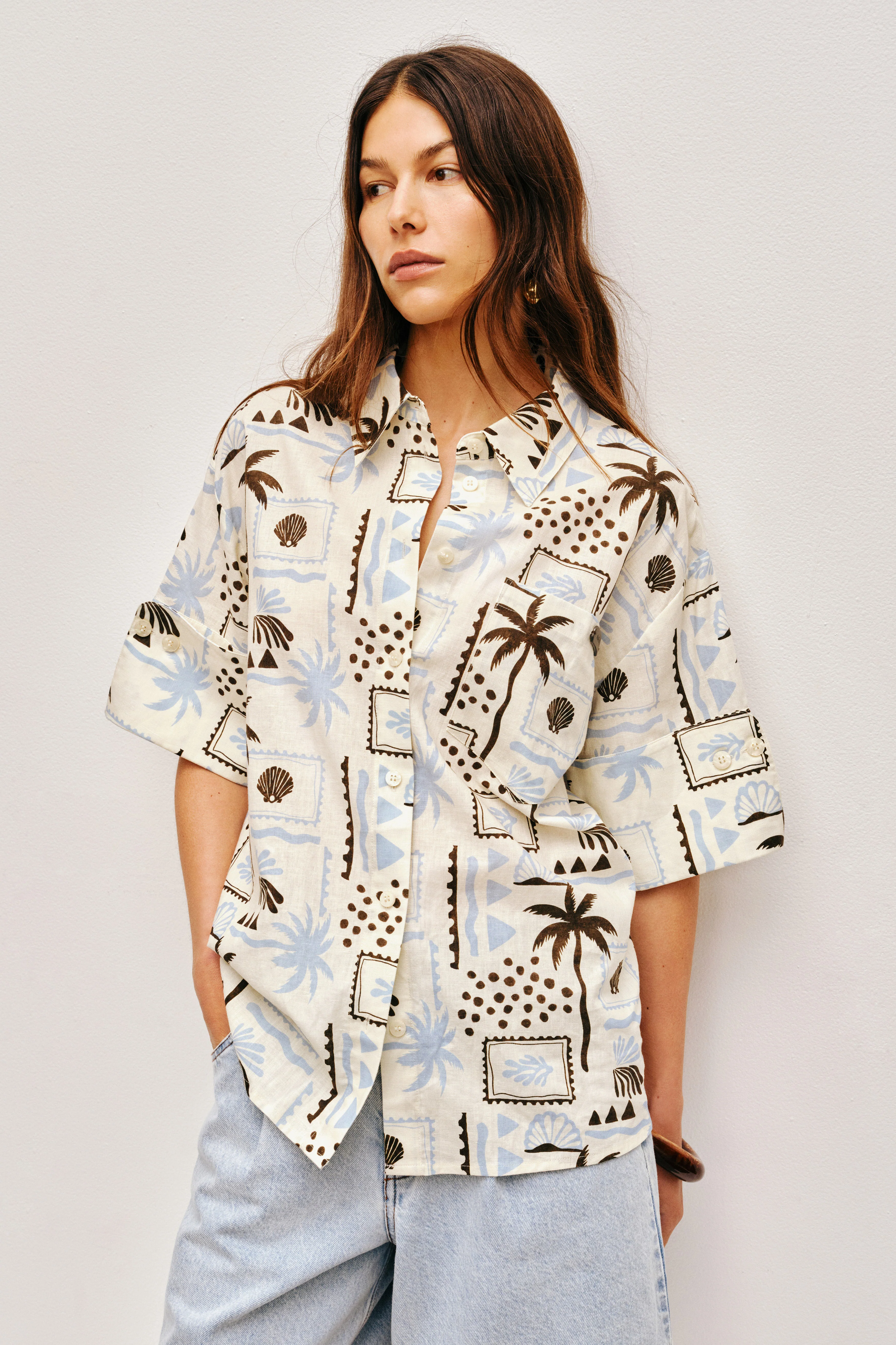 Dessie Oversized Shirt - Image 3