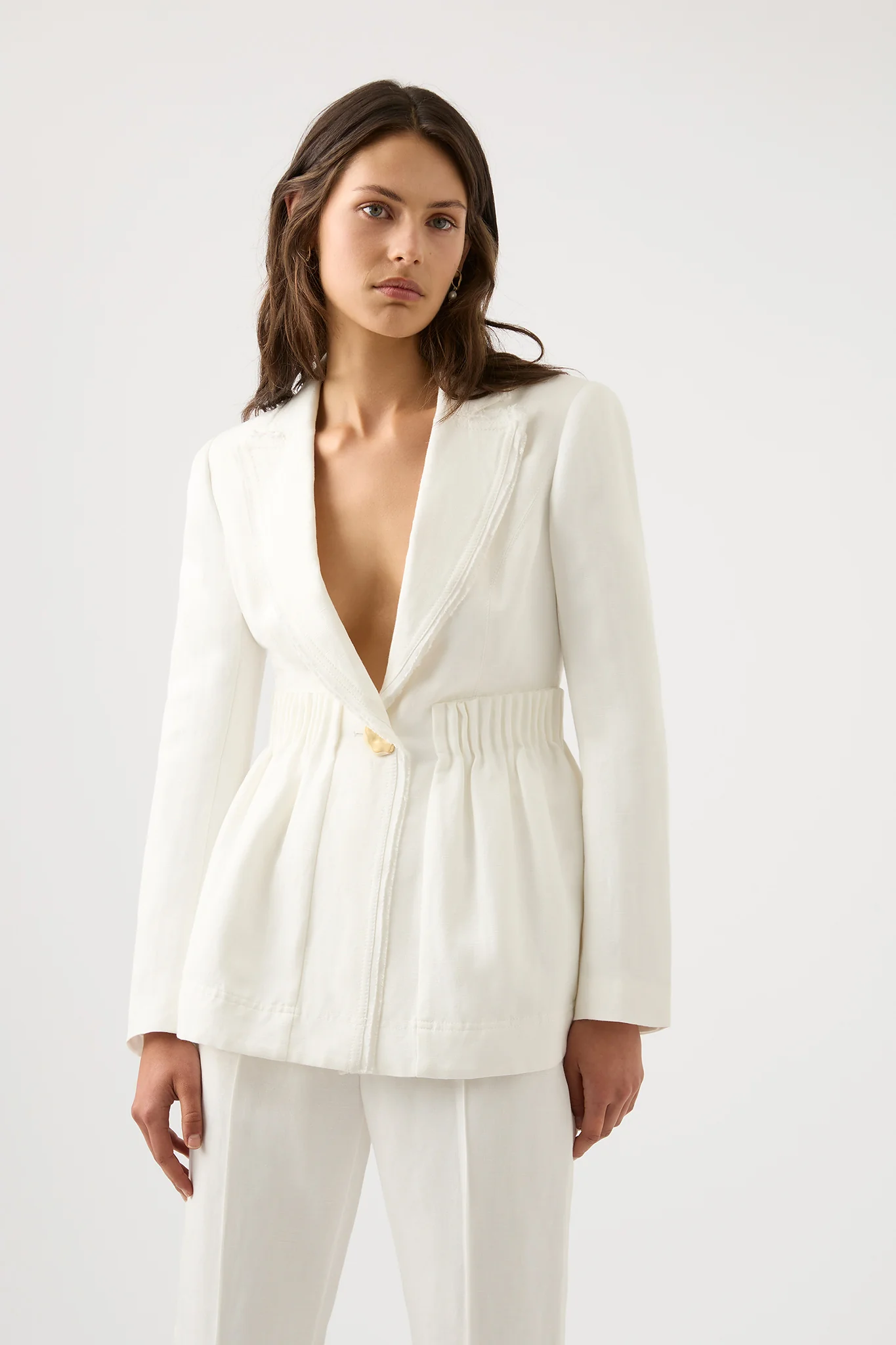 Elle Cartridge Pleat Jacket - Image 3