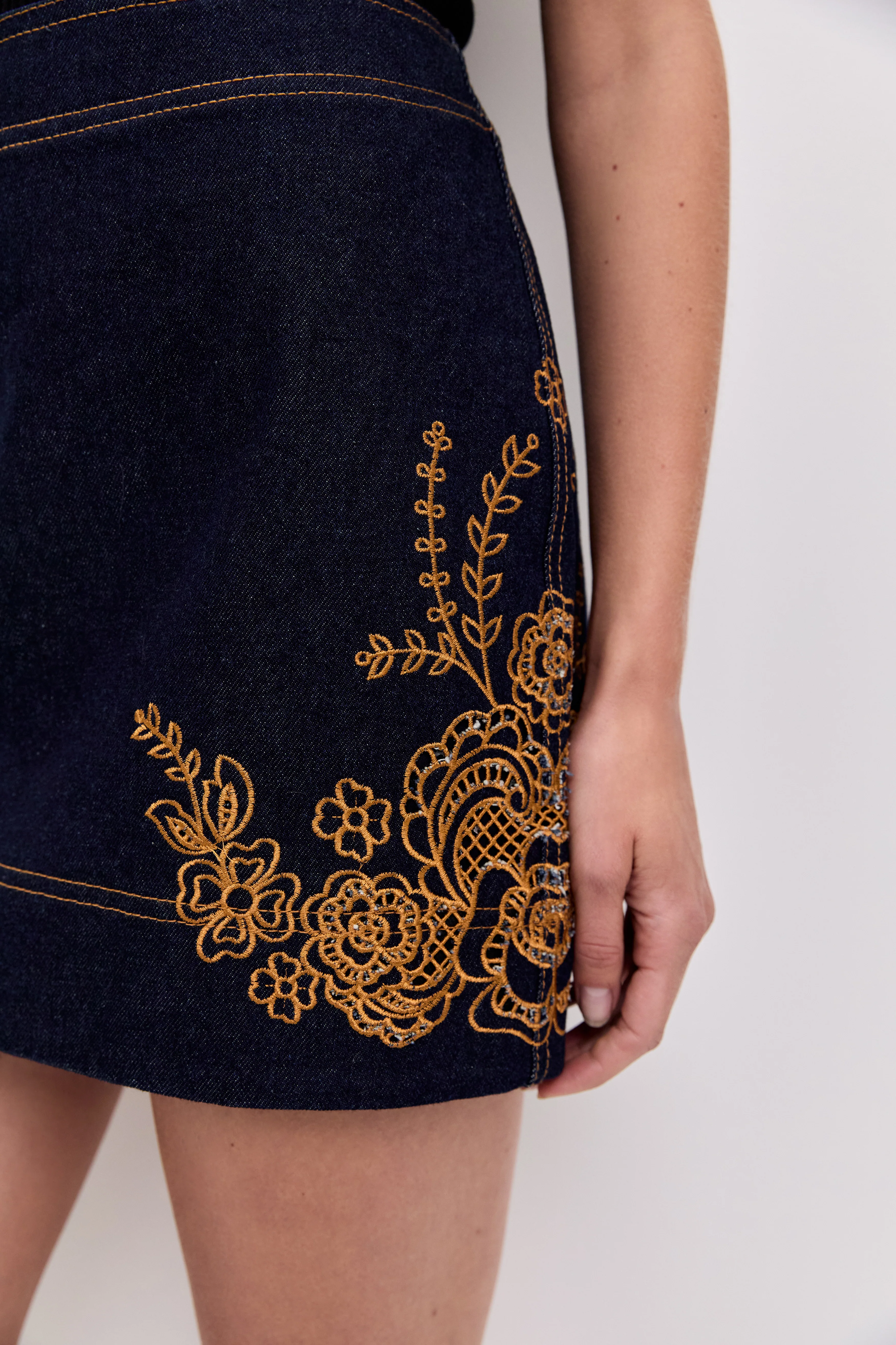 Elora Denim Mini Skirt - Image 4