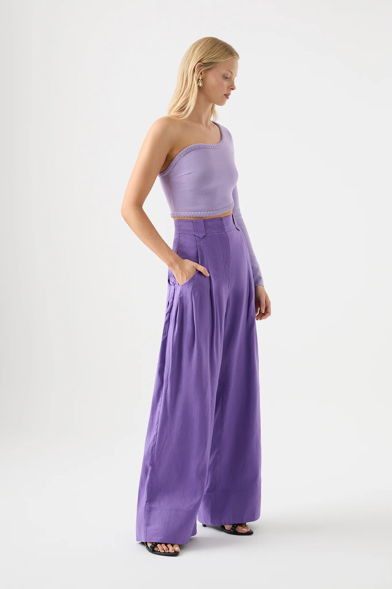 Equinox Pleated Wide Leg Pant - Image 3