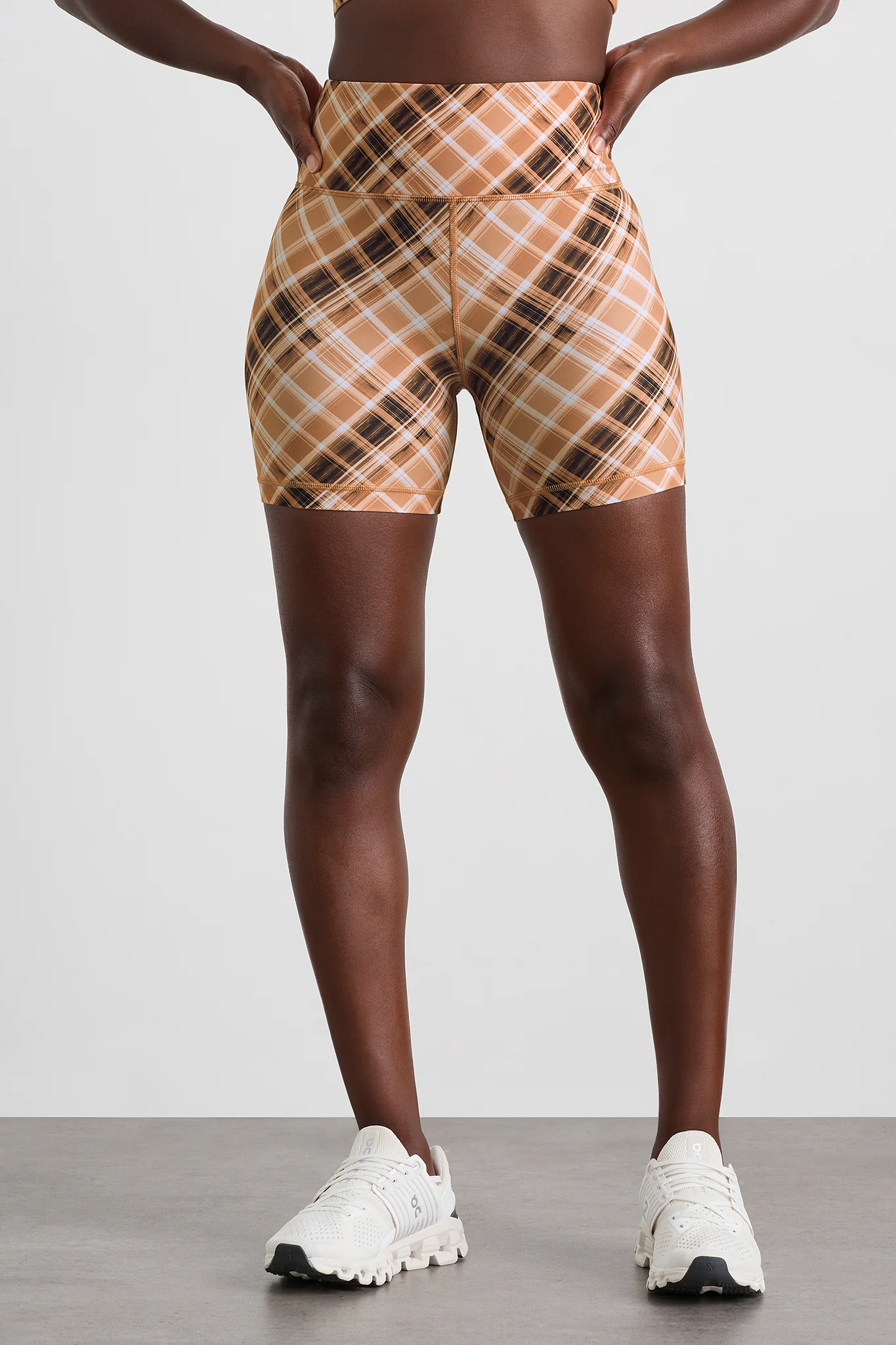 High Rise Bike Shorts 607 - Image 4