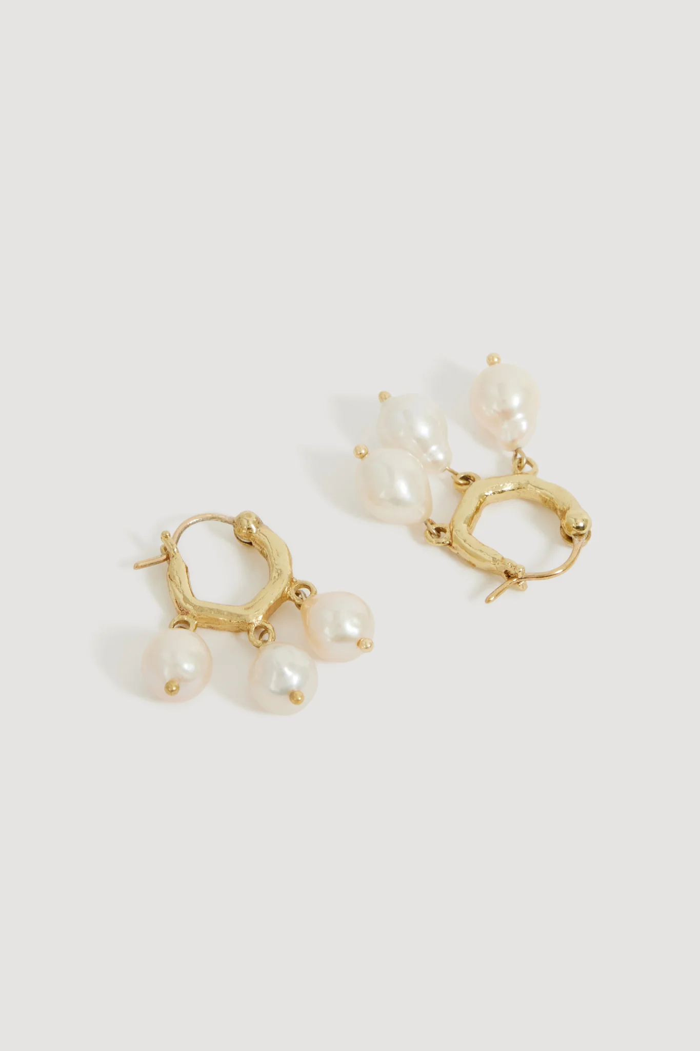 Iman Drop Pearl Earring - Image 2
