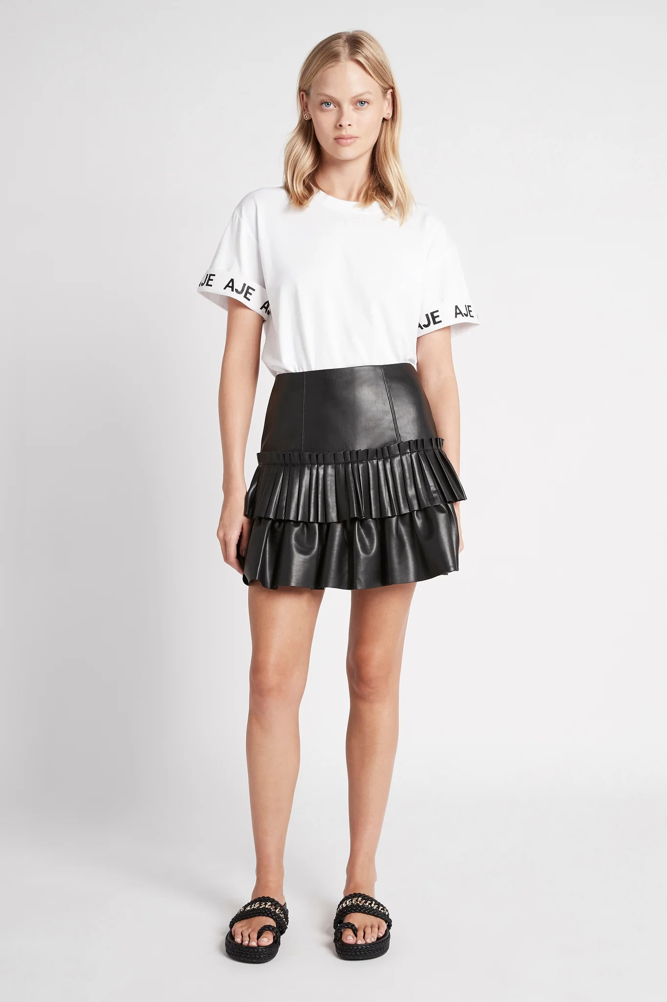 Kindred Tiered Mini Skirt - Image 6
