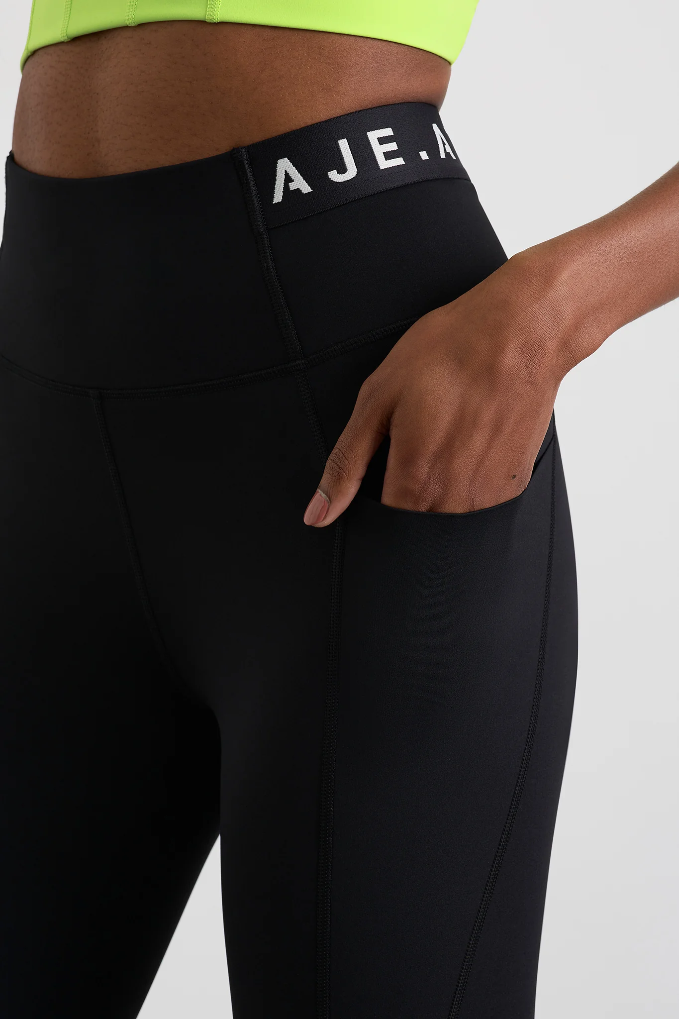 Logo Tape Legging 208 - Image 4