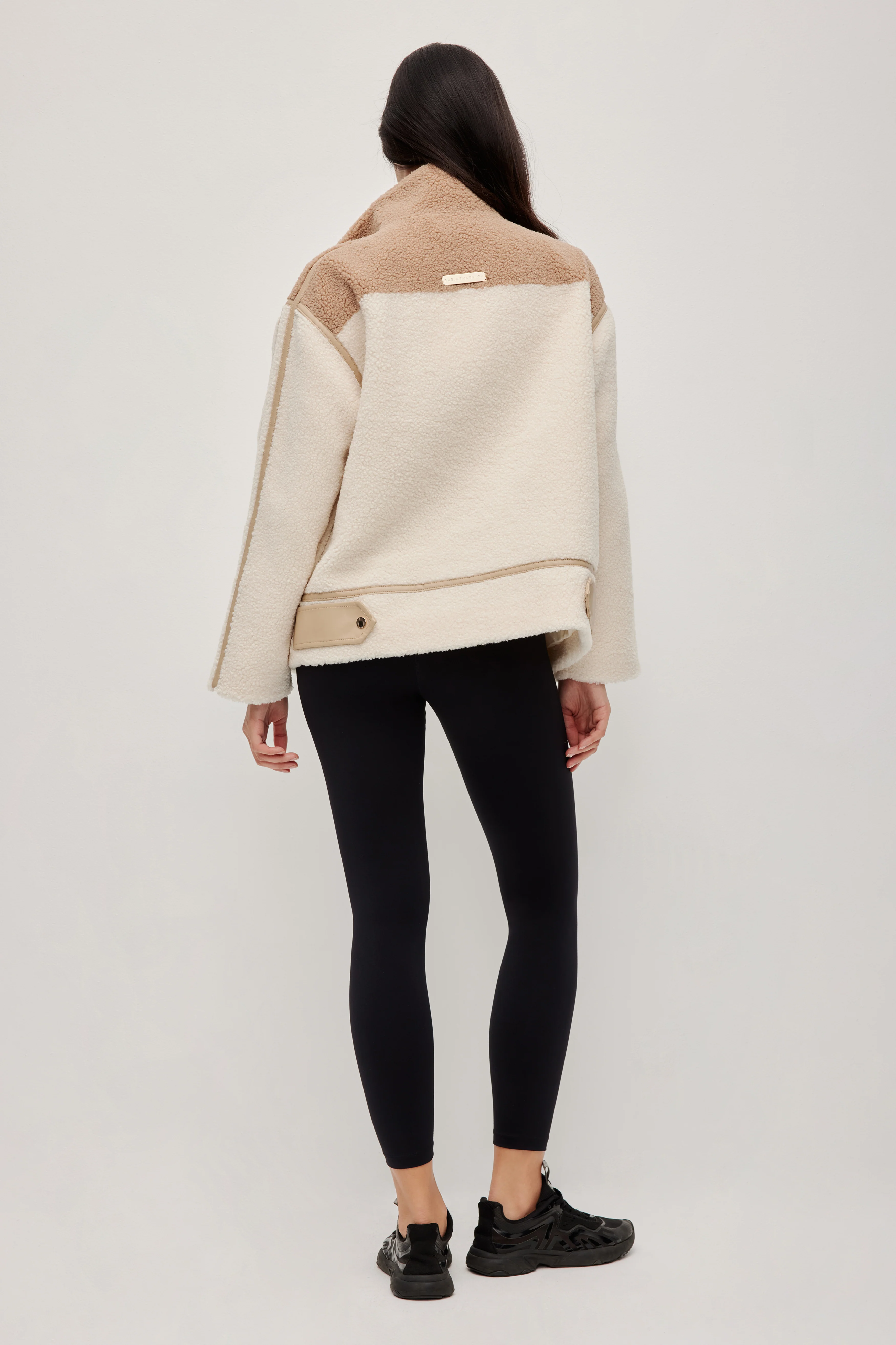 Panelled Sherpa Jacket - Image 8