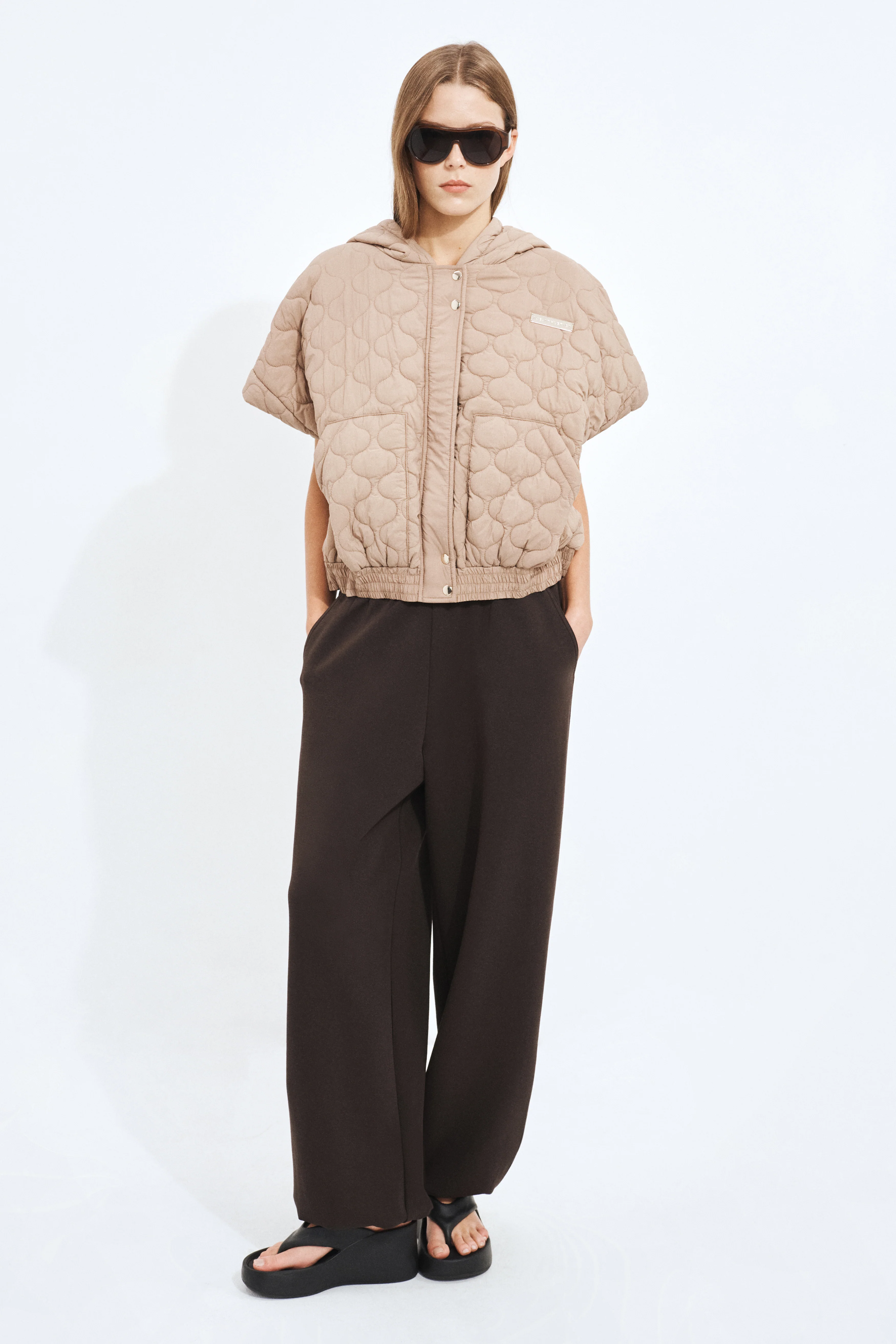 Quilted Crop Vest - Image 4