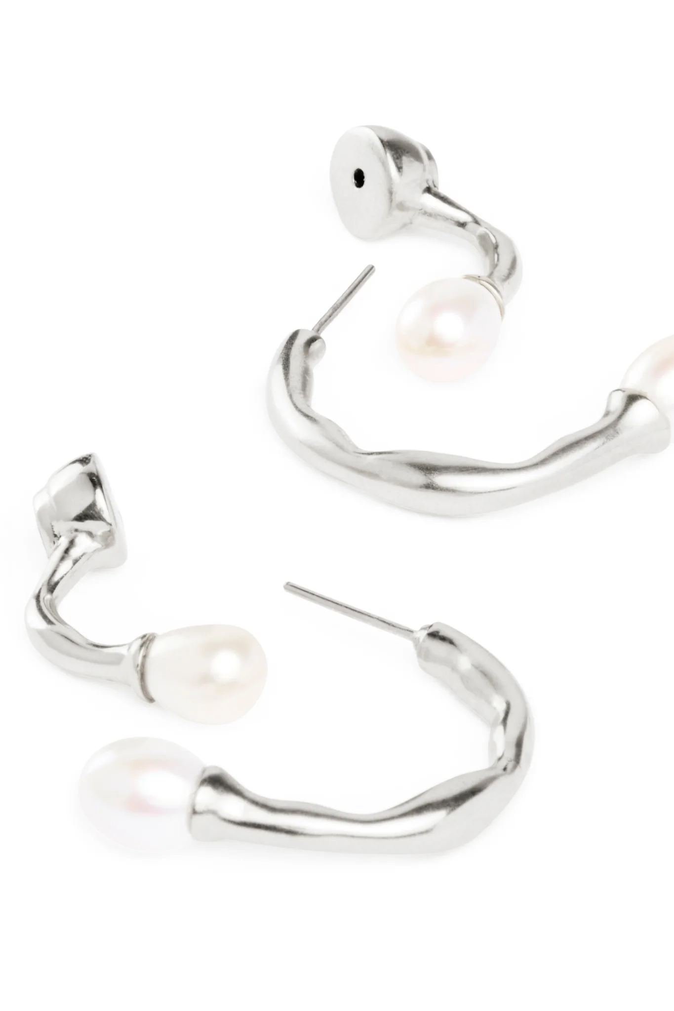 Ramona Pearl Bar Hoop - Image 4