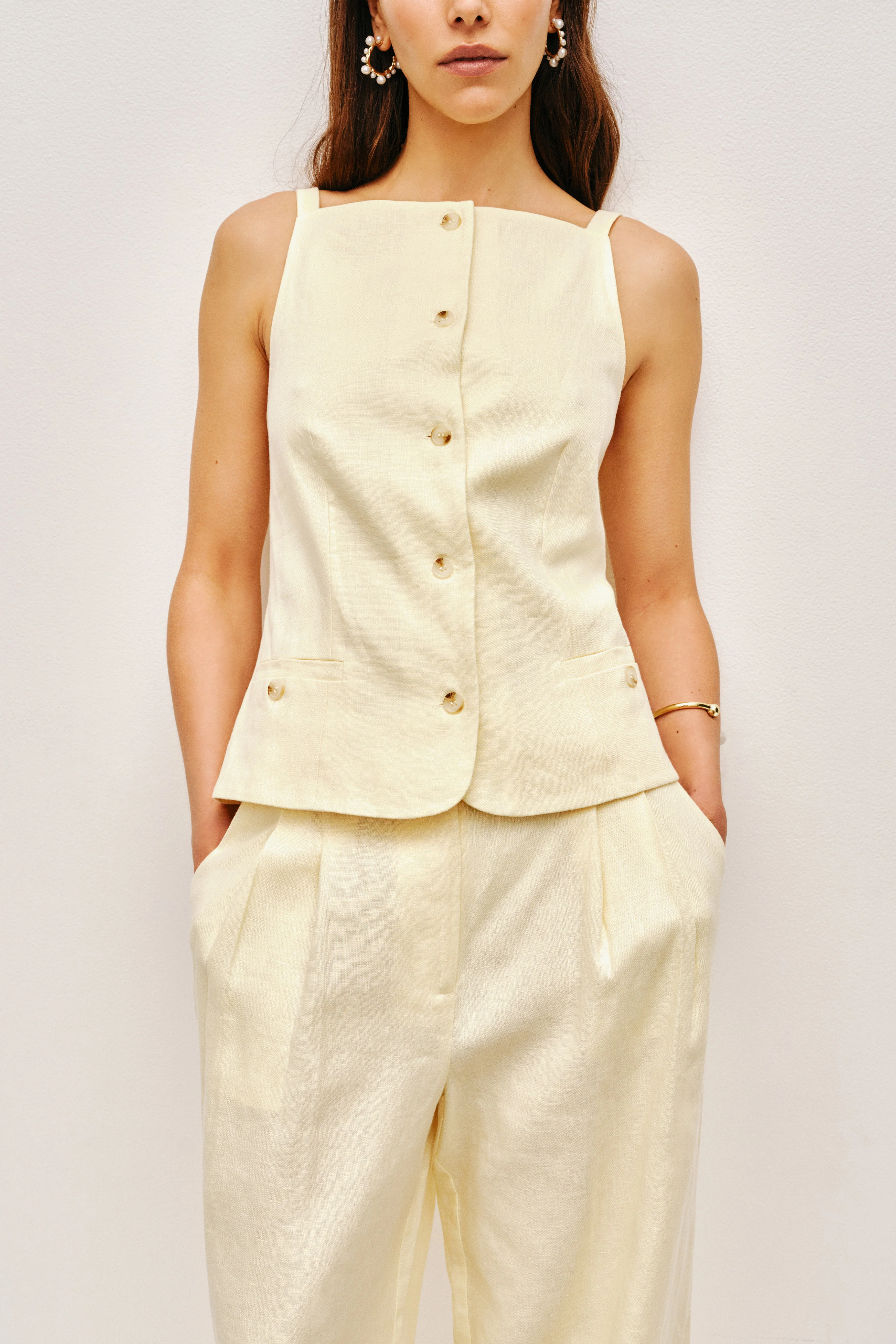 Relle Tailored Vest - Image 5