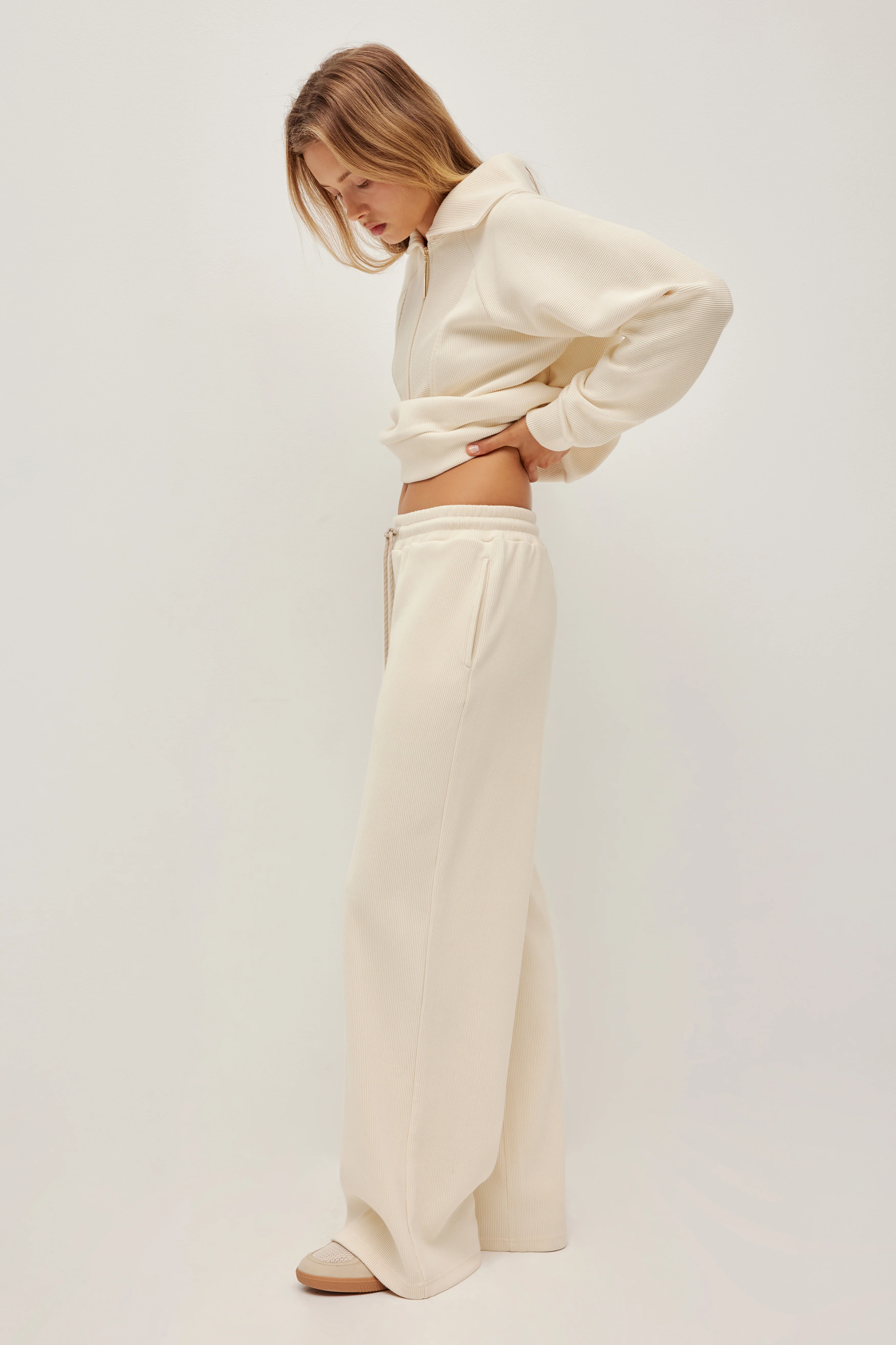 Rib 1/4 Zip Jumper - Image 10