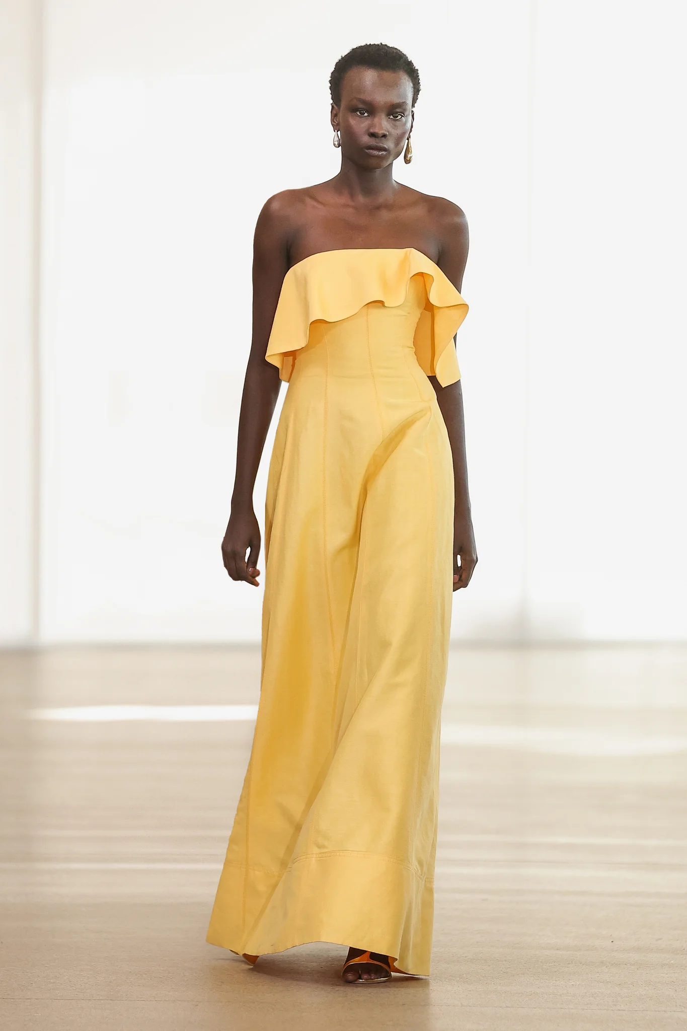 Shallows Strapless Gown - Image 6