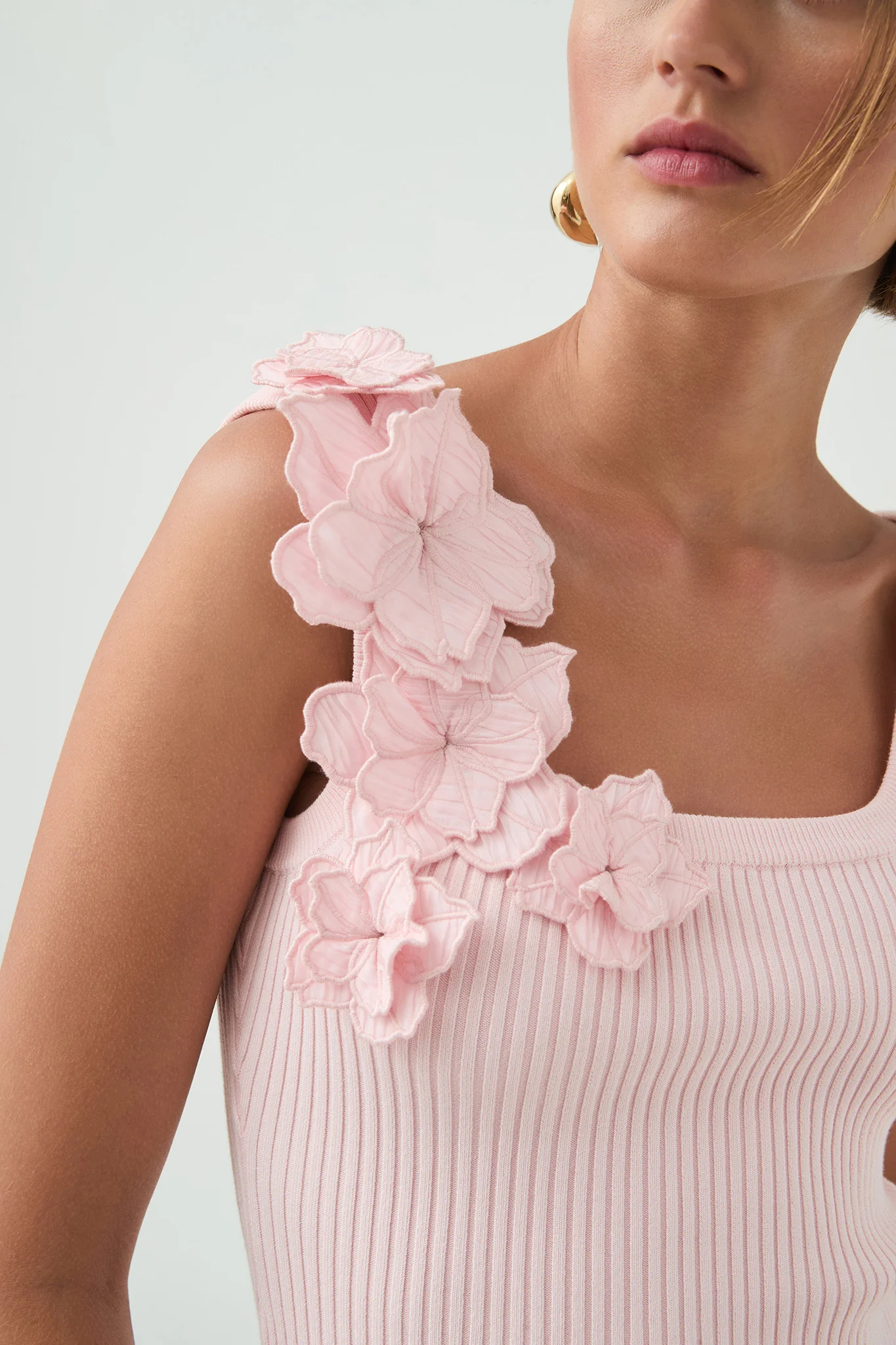 Splendour Flower Knit Tank - Image 4