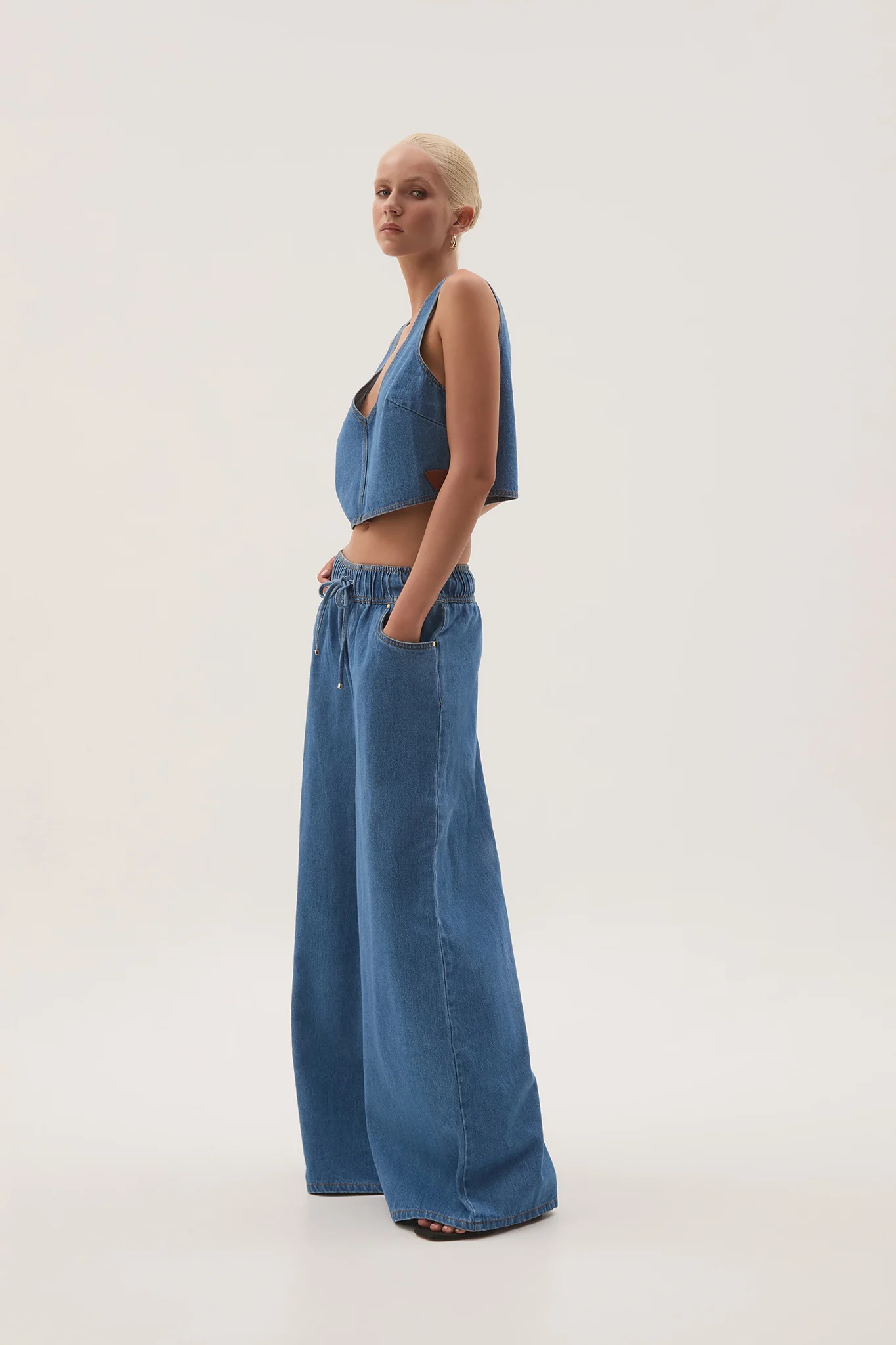 Sunray Denim Jeans - Image 7