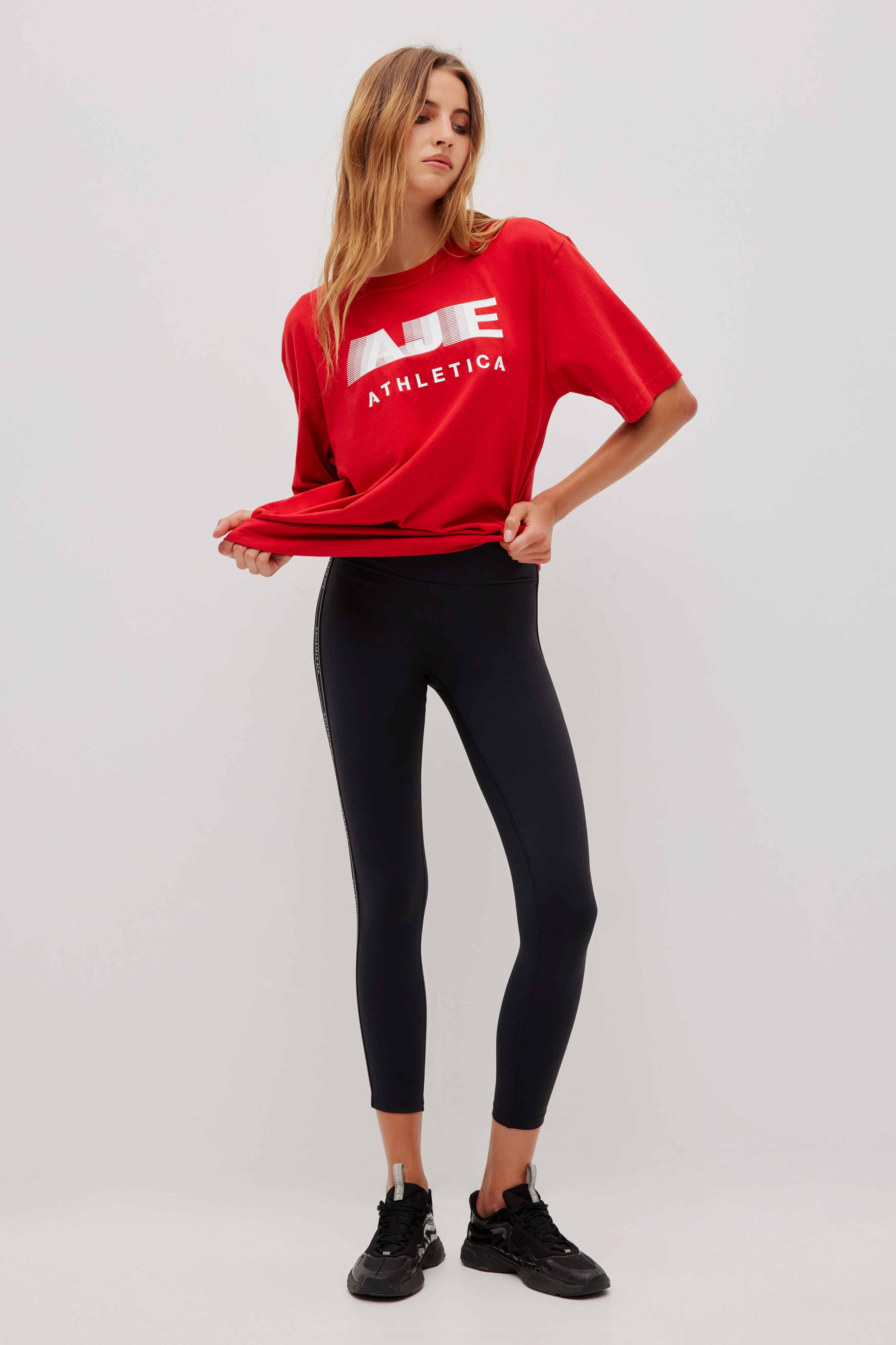 Swift Logo Tee 102 - Image 9