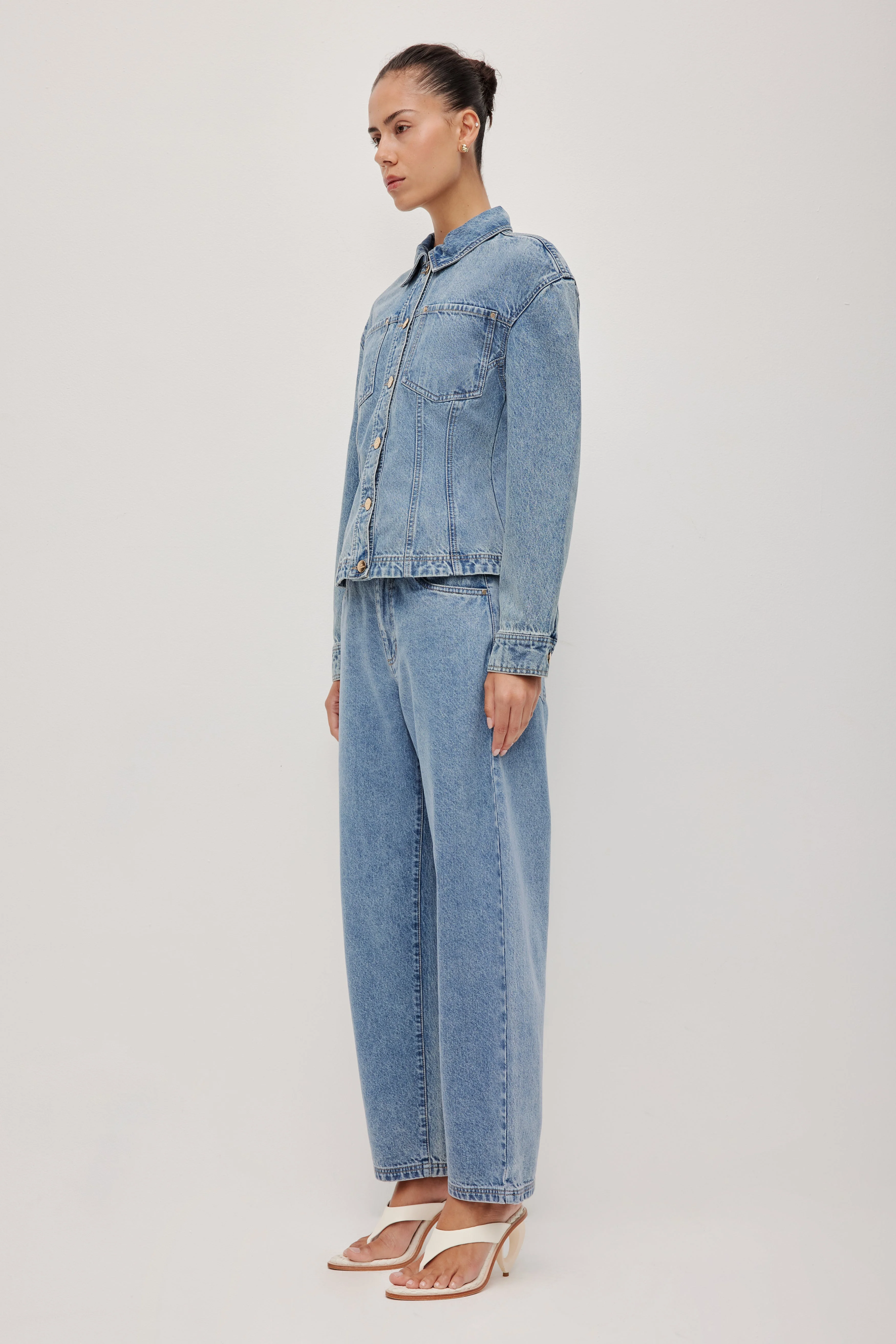 Tully Bubble Crop Jean - Image 10