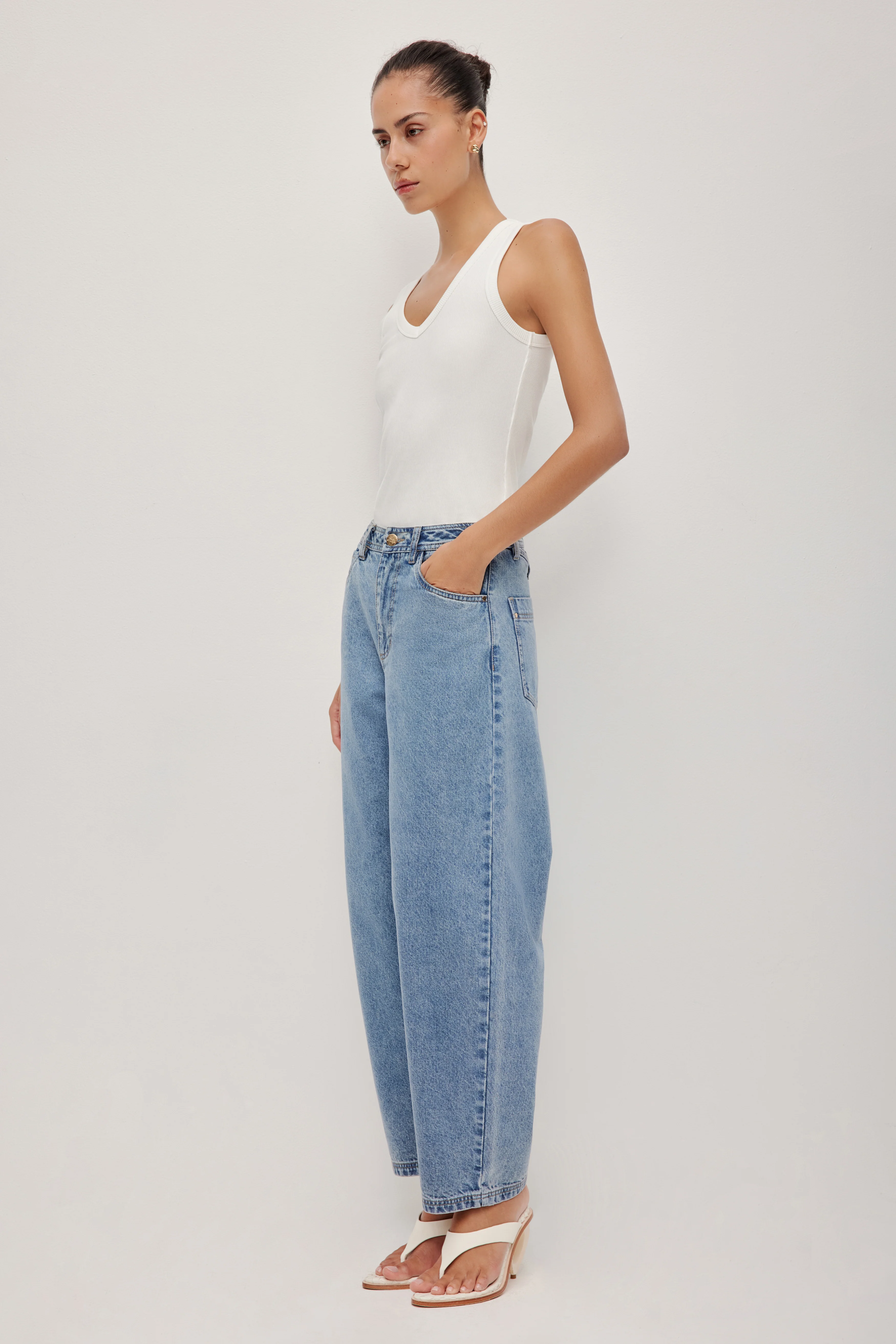 Tully Bubble Crop Jean - Image 5