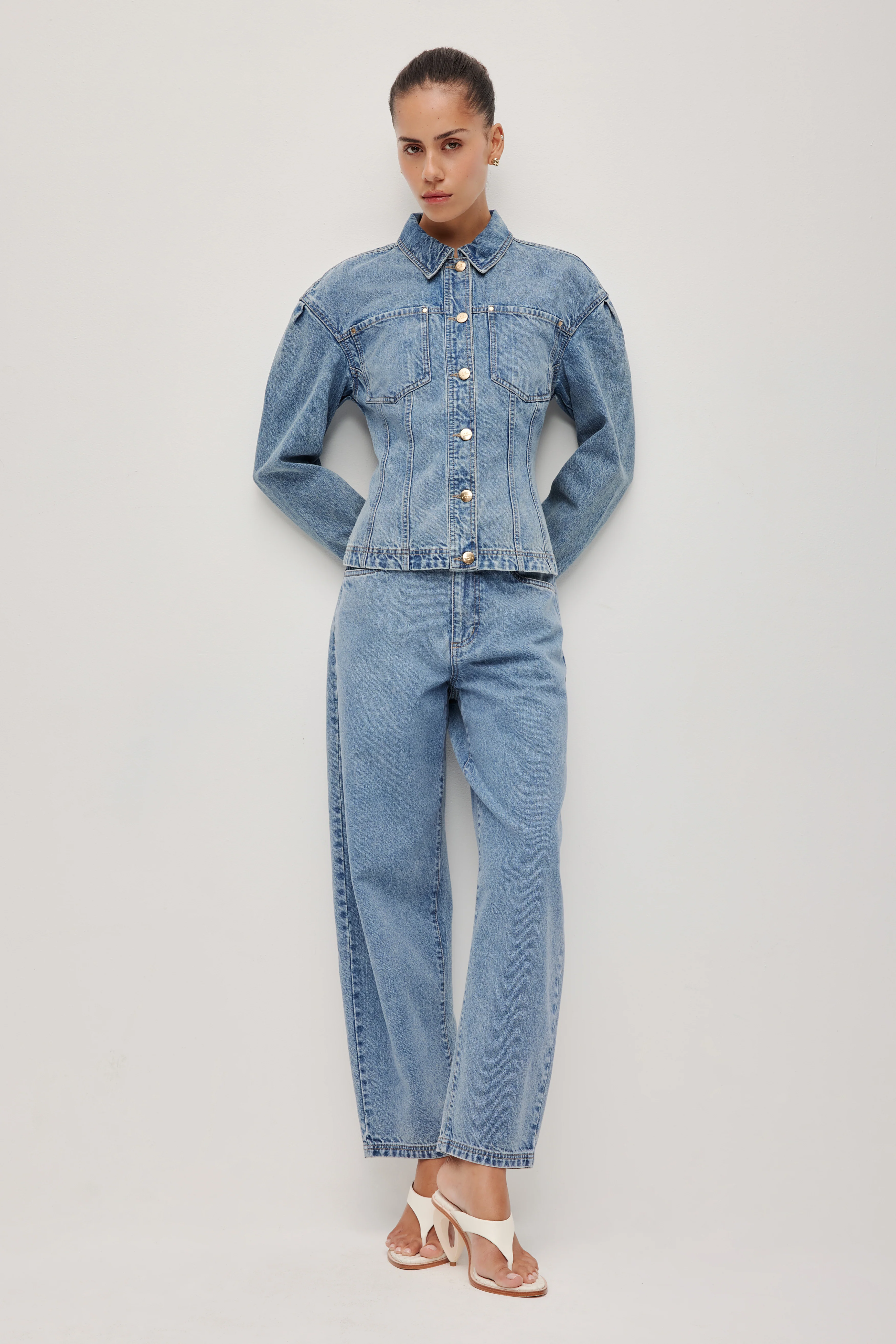Tully Bubble Crop Jean - Image 9