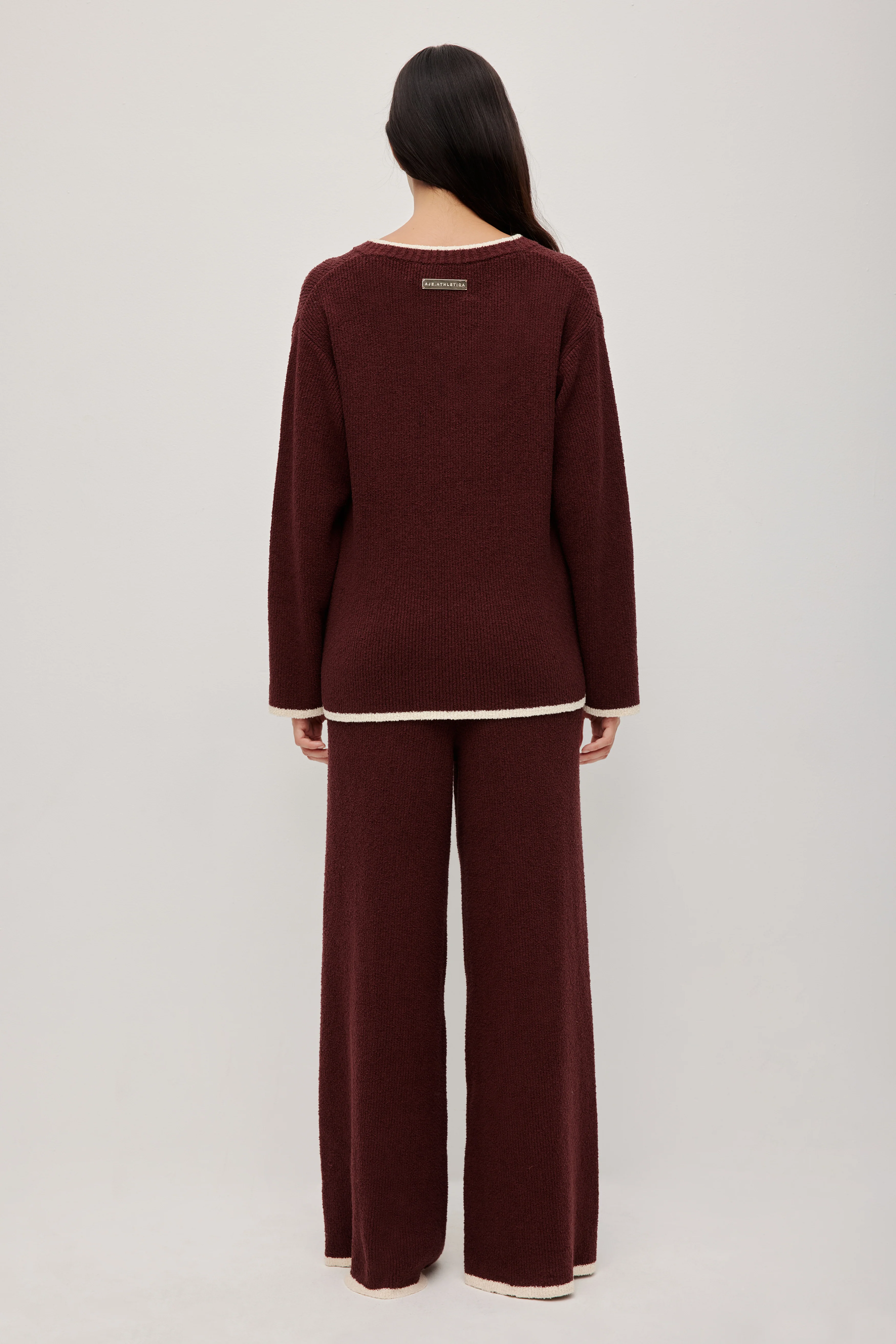V-Neck Knit Jumper - Image 7