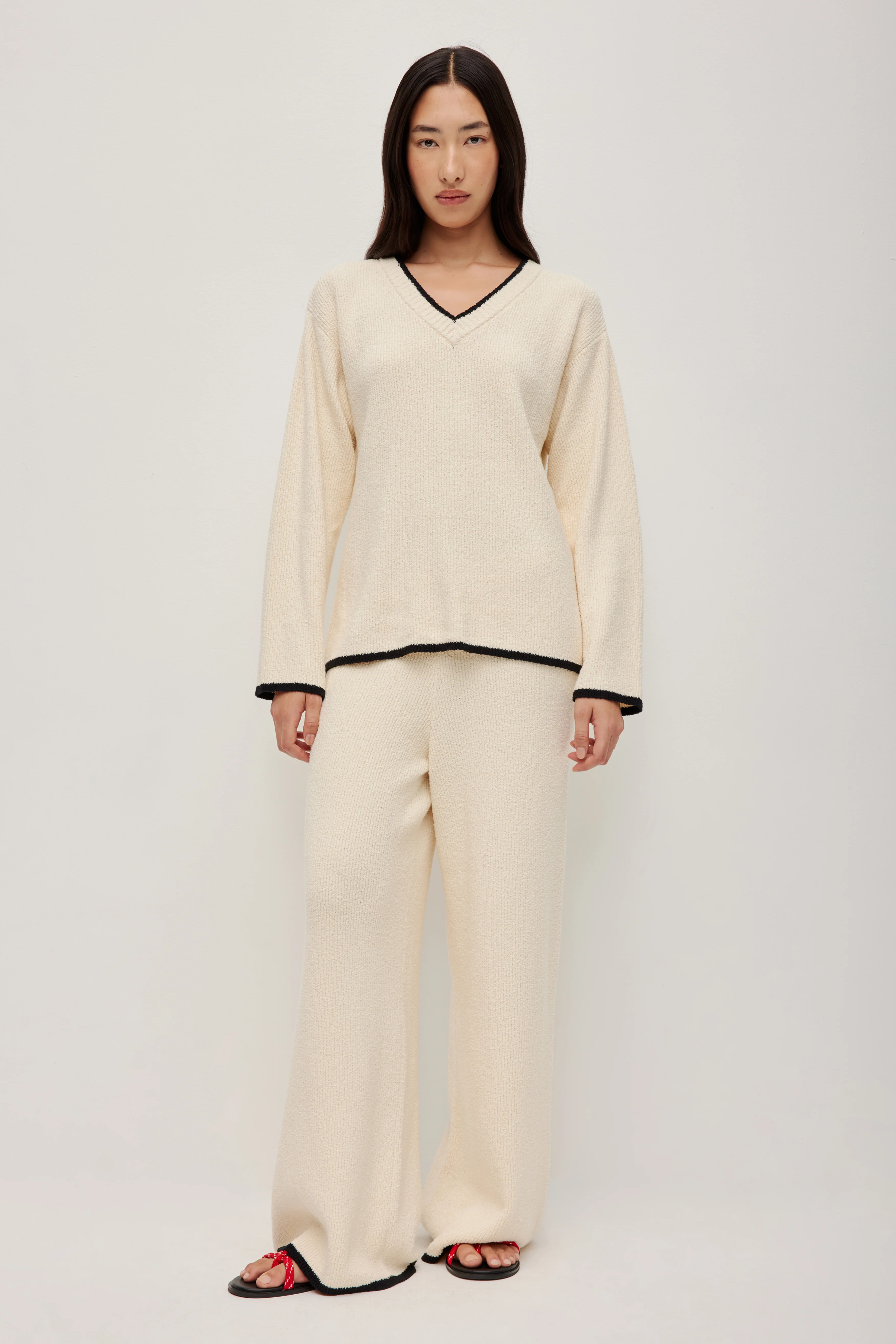 V-Neck Knit Jumper - Image 3