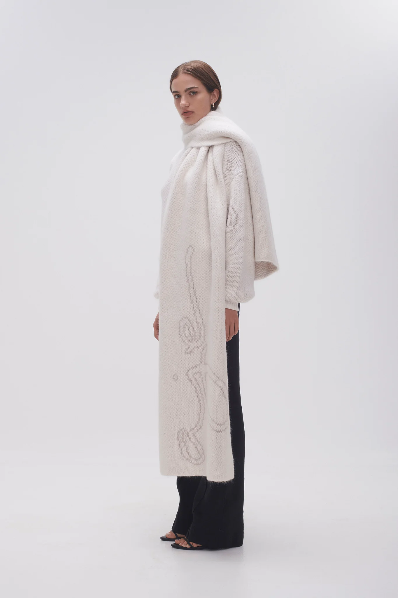 Wavelength Logo Scarf - Image 5