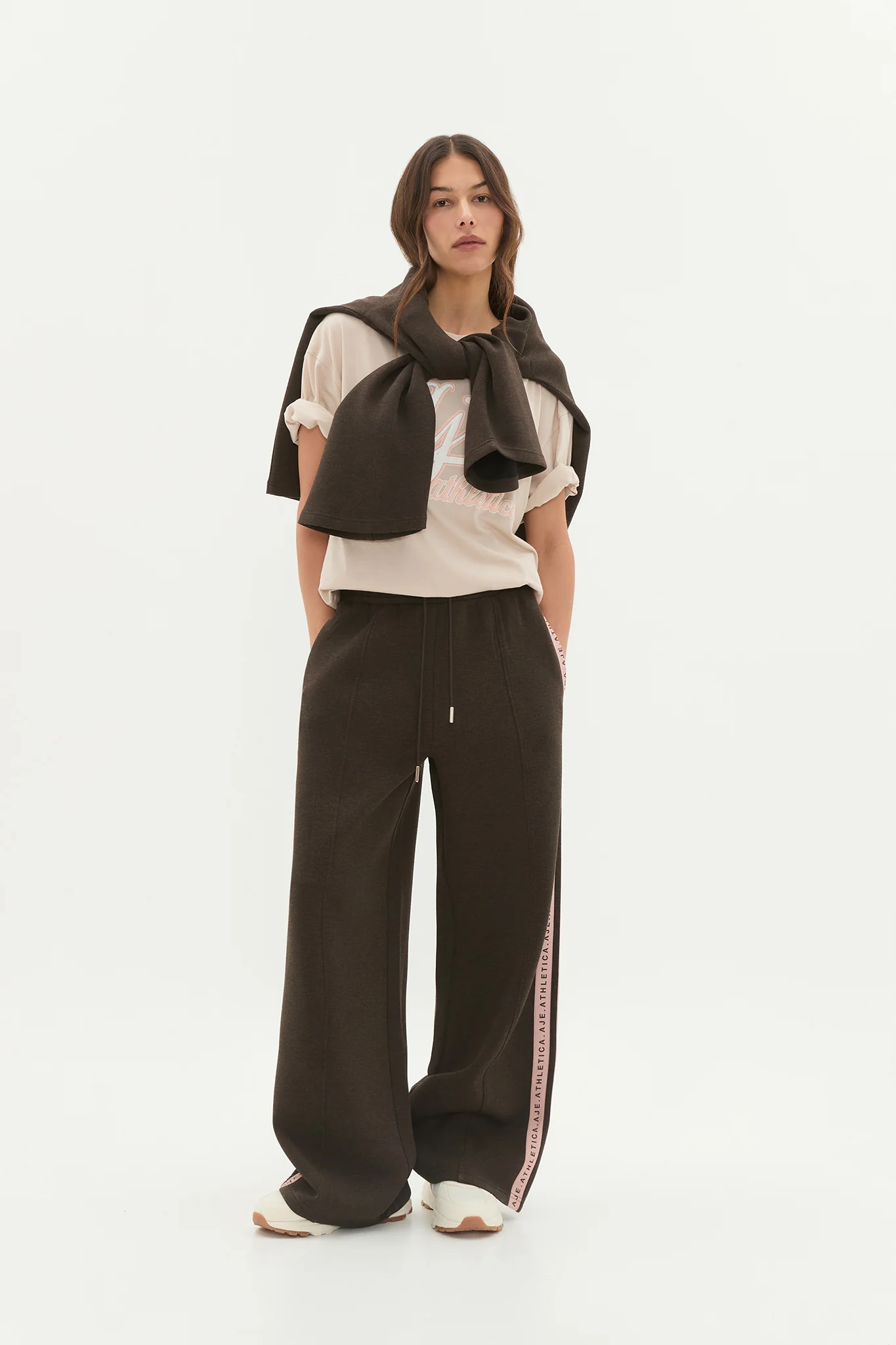 Wide Leg Logotape Trackpant 506 - Image 3