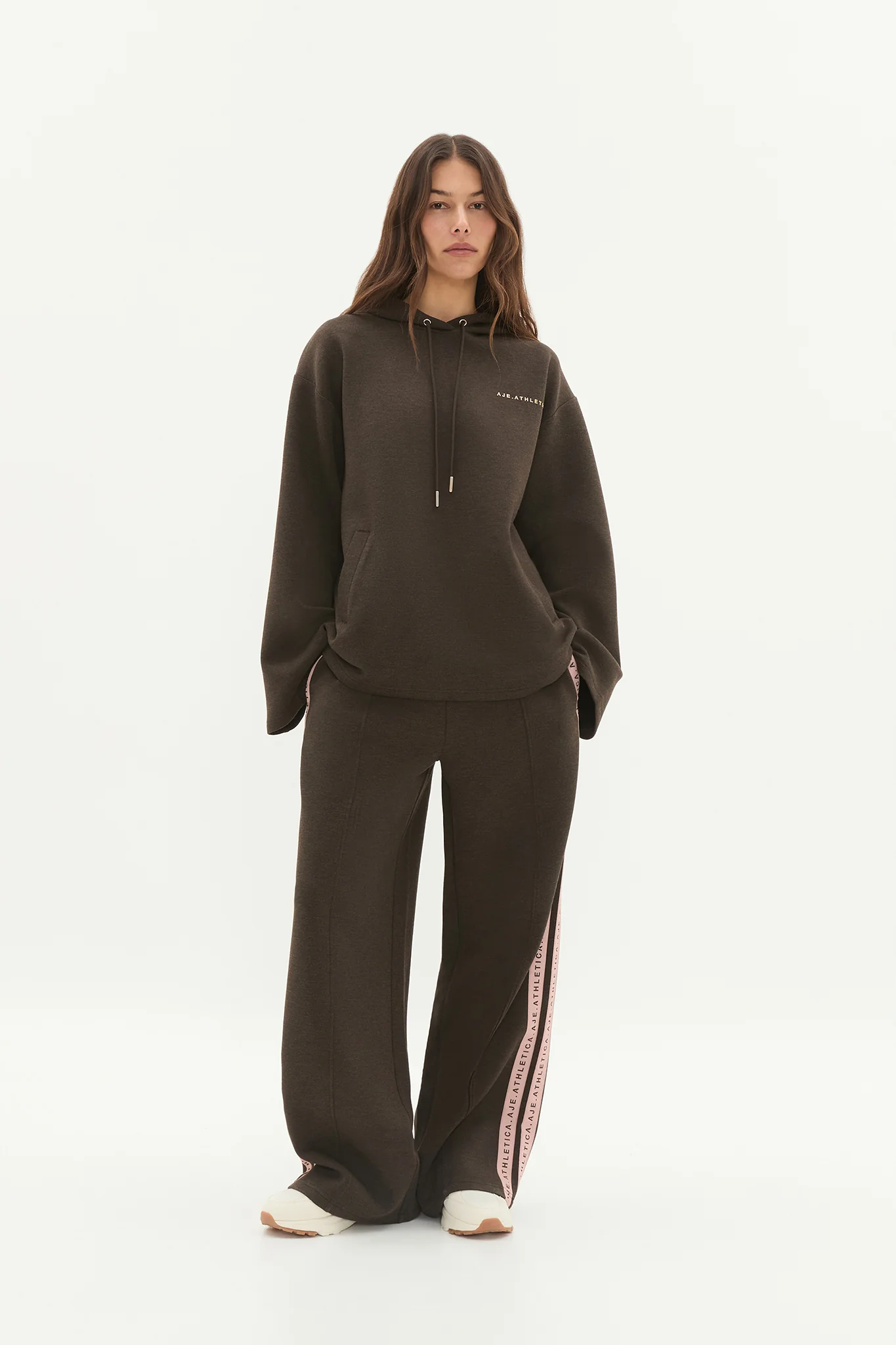 Wide Leg Logotape Trackpant 506 - Image 7